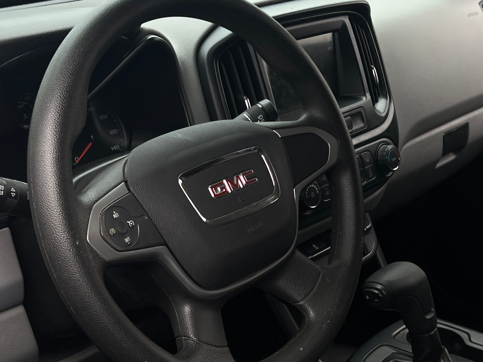 Thumbnail: 2018 GMC Canyon - 4