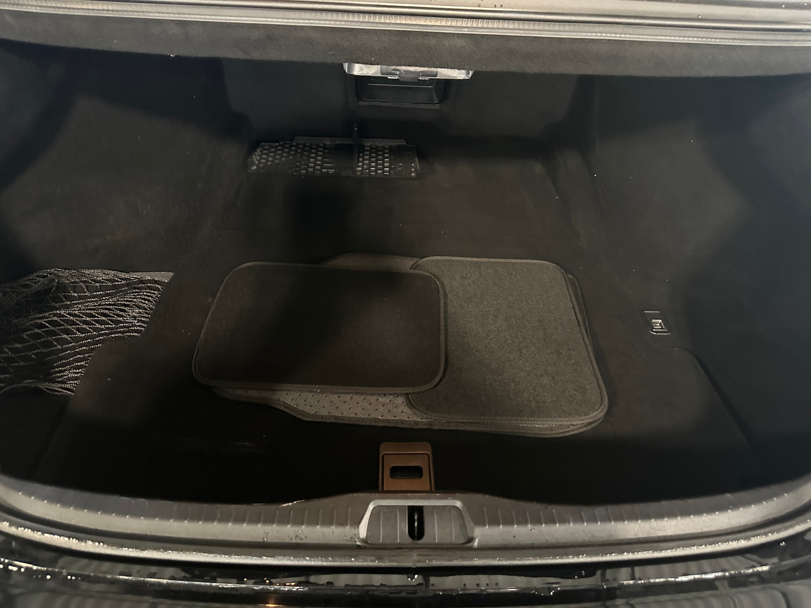 Thumbnail: 2012 Lexus LS - 6