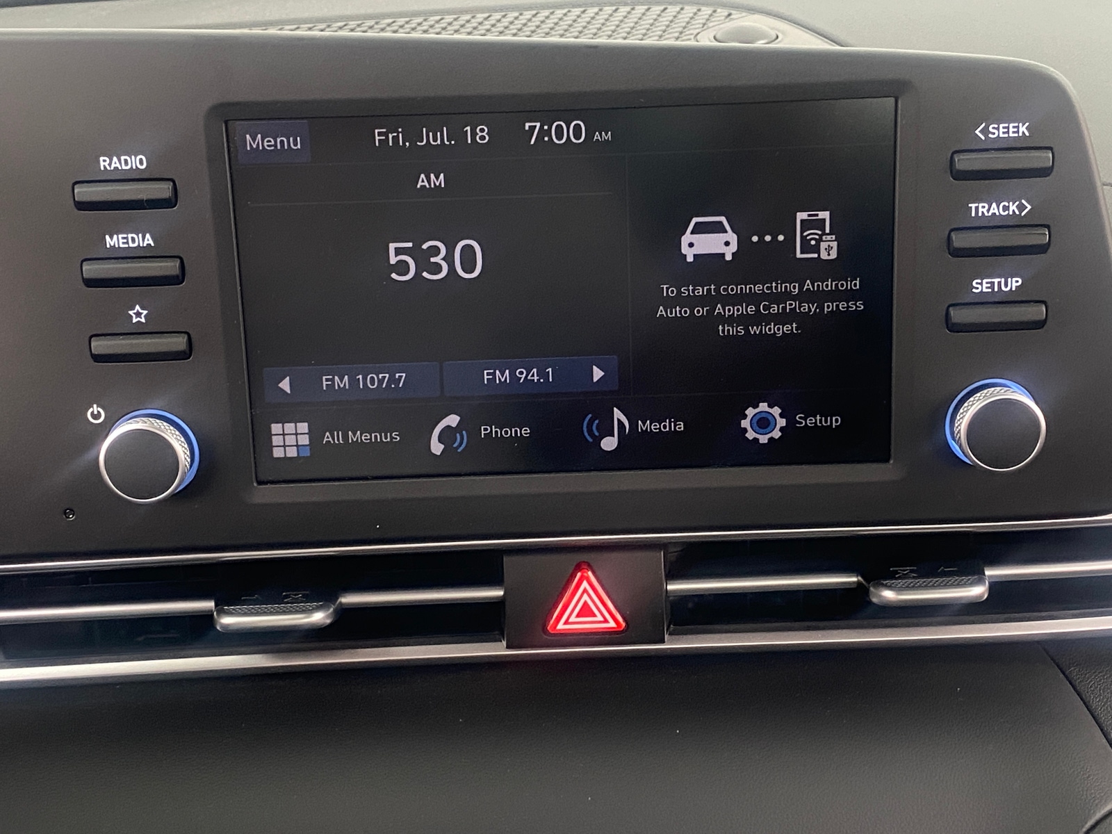 Thumbnail: 2024 Hyundai Elantra - 4