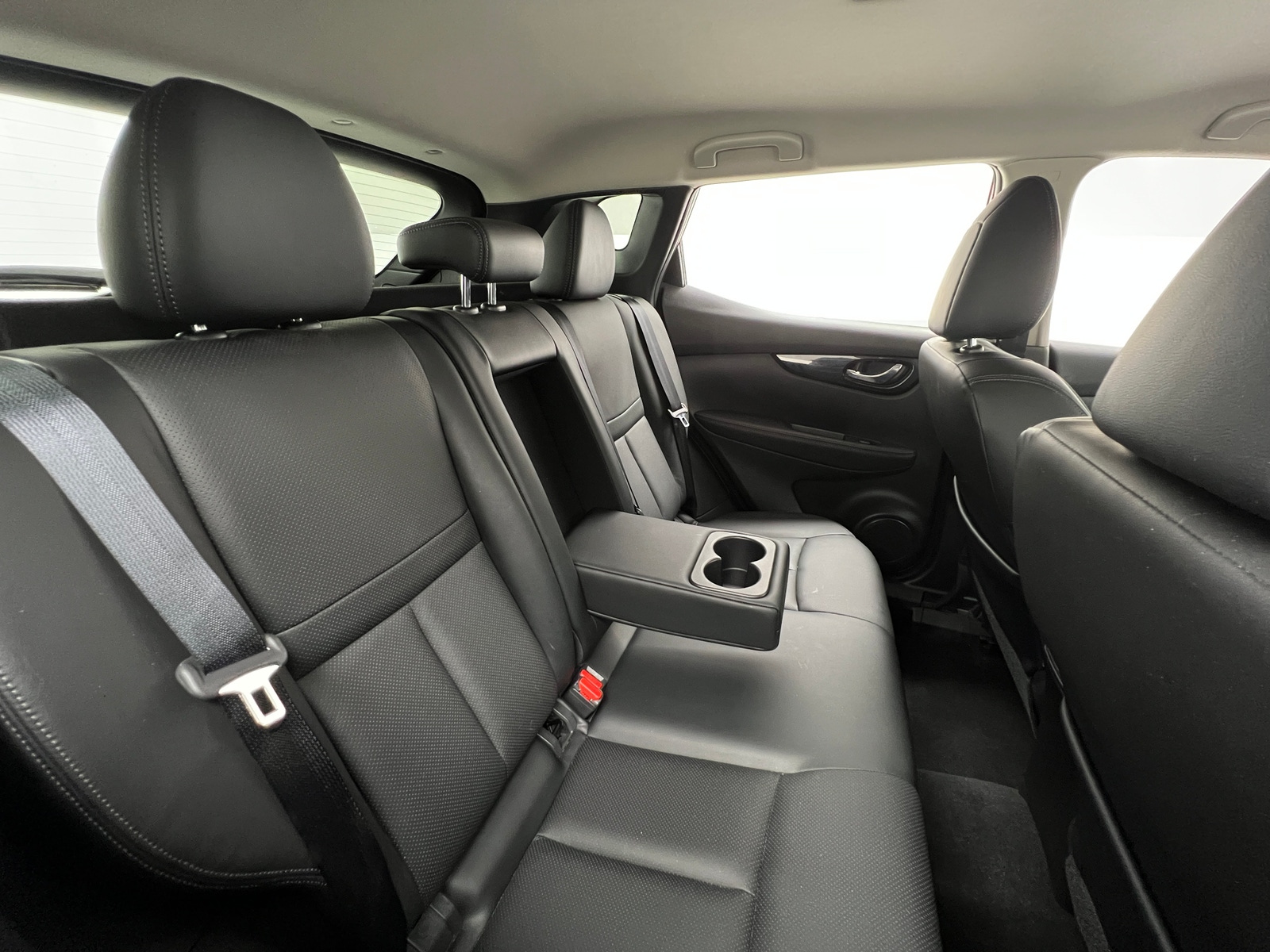 Thumbnail: 2018 Nissan Rogue Sport - 5