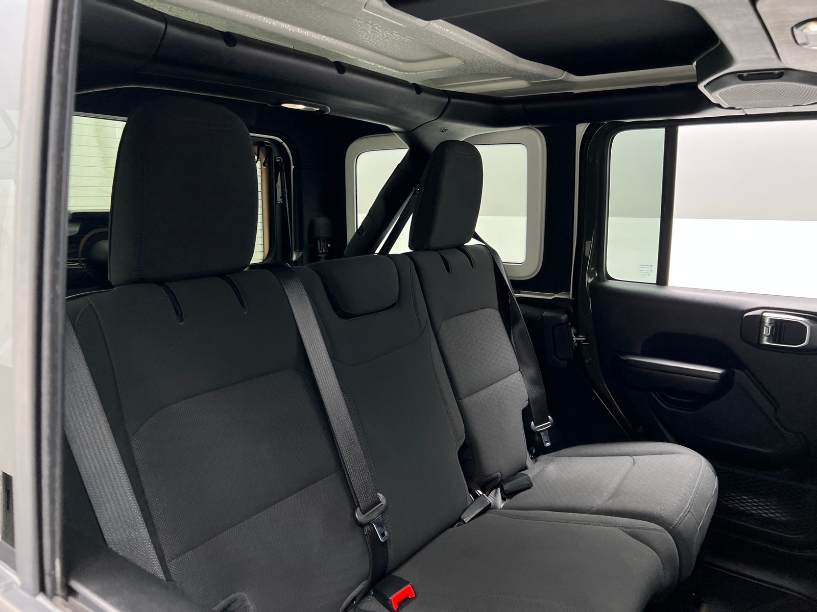 Thumbnail: 2021 Jeep Wrangler - 6