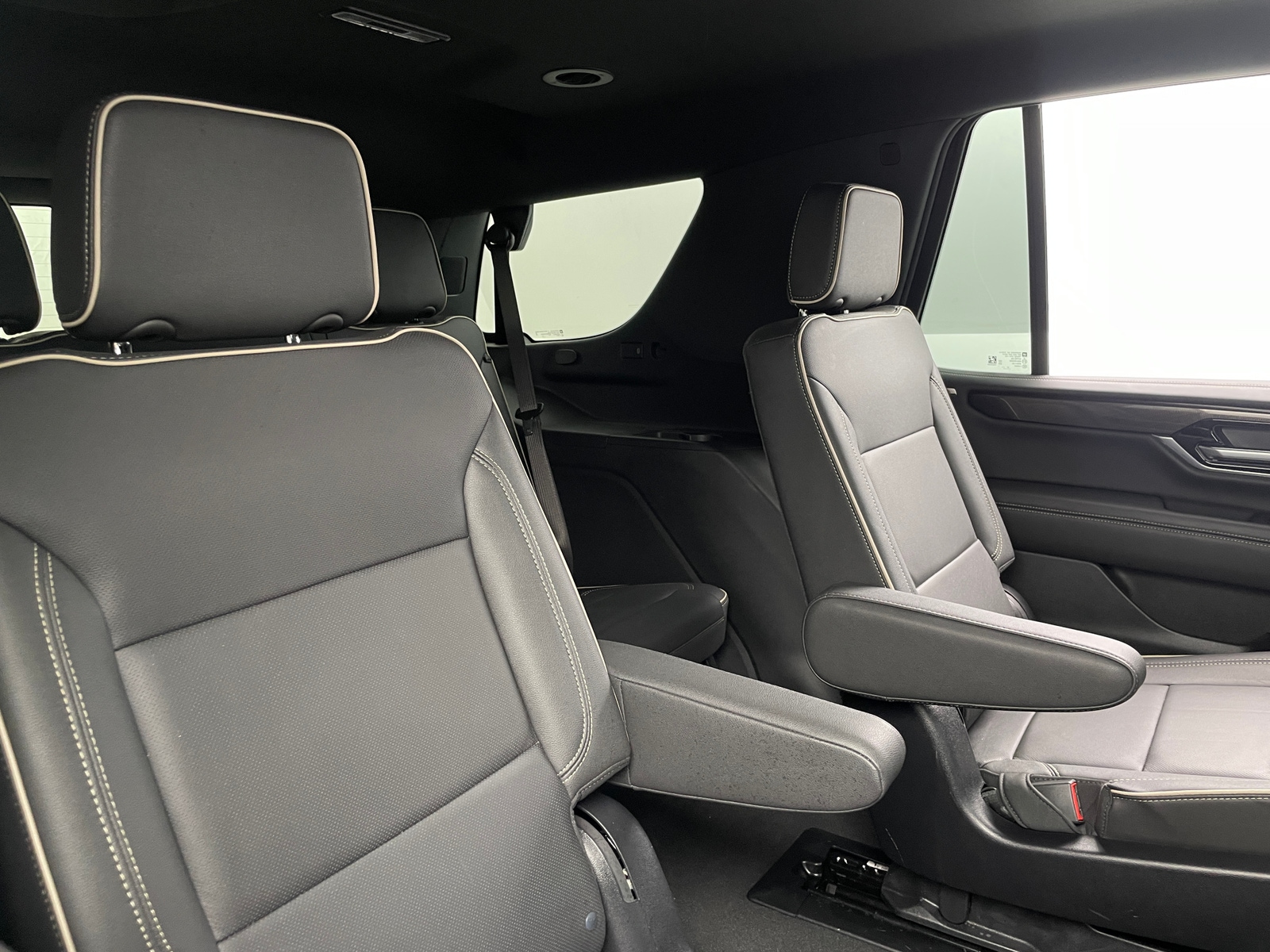 Thumbnail: 2025 GMC Yukon - 5