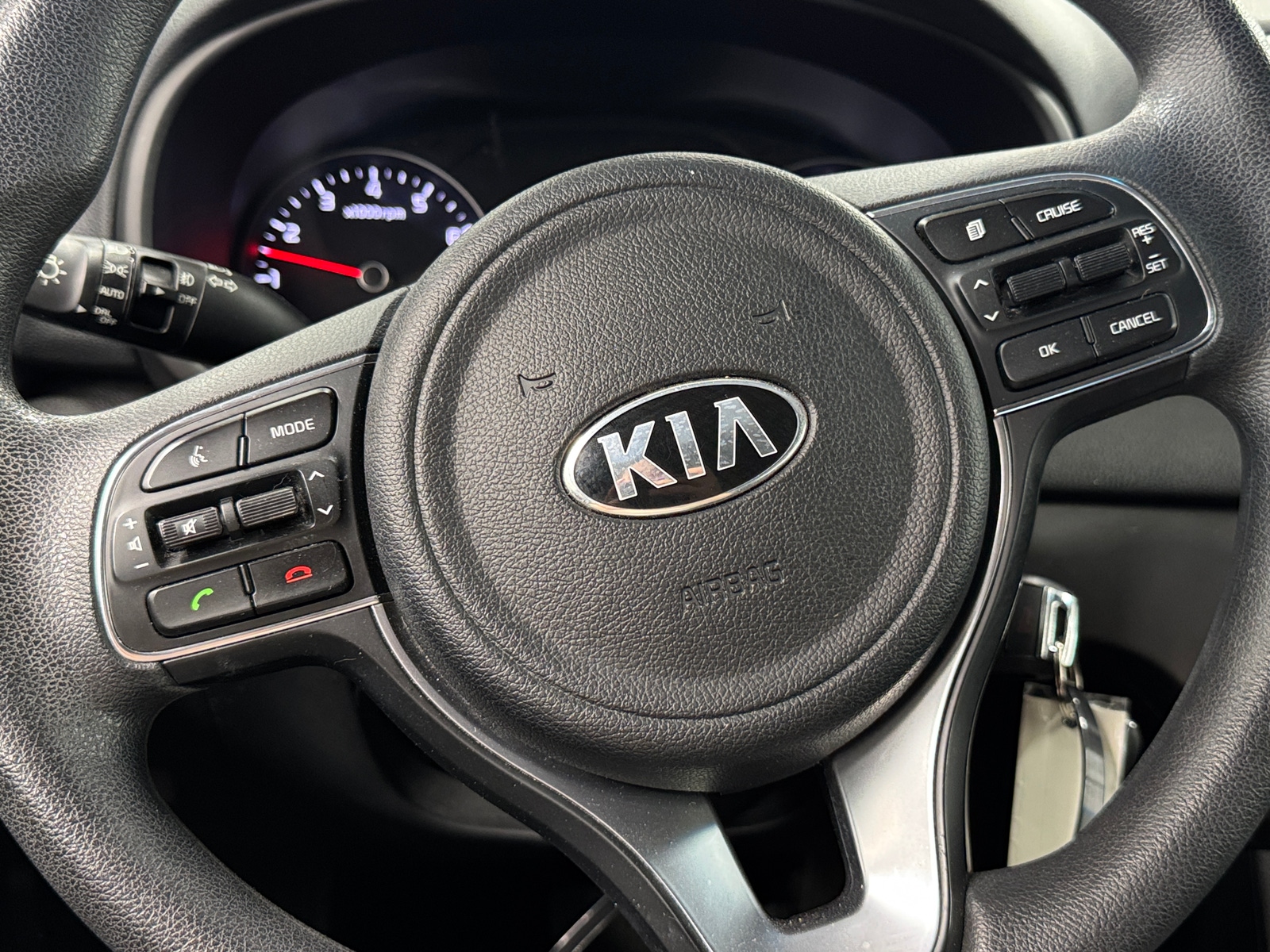 Thumbnail: 2017 Kia Sportage - 5
