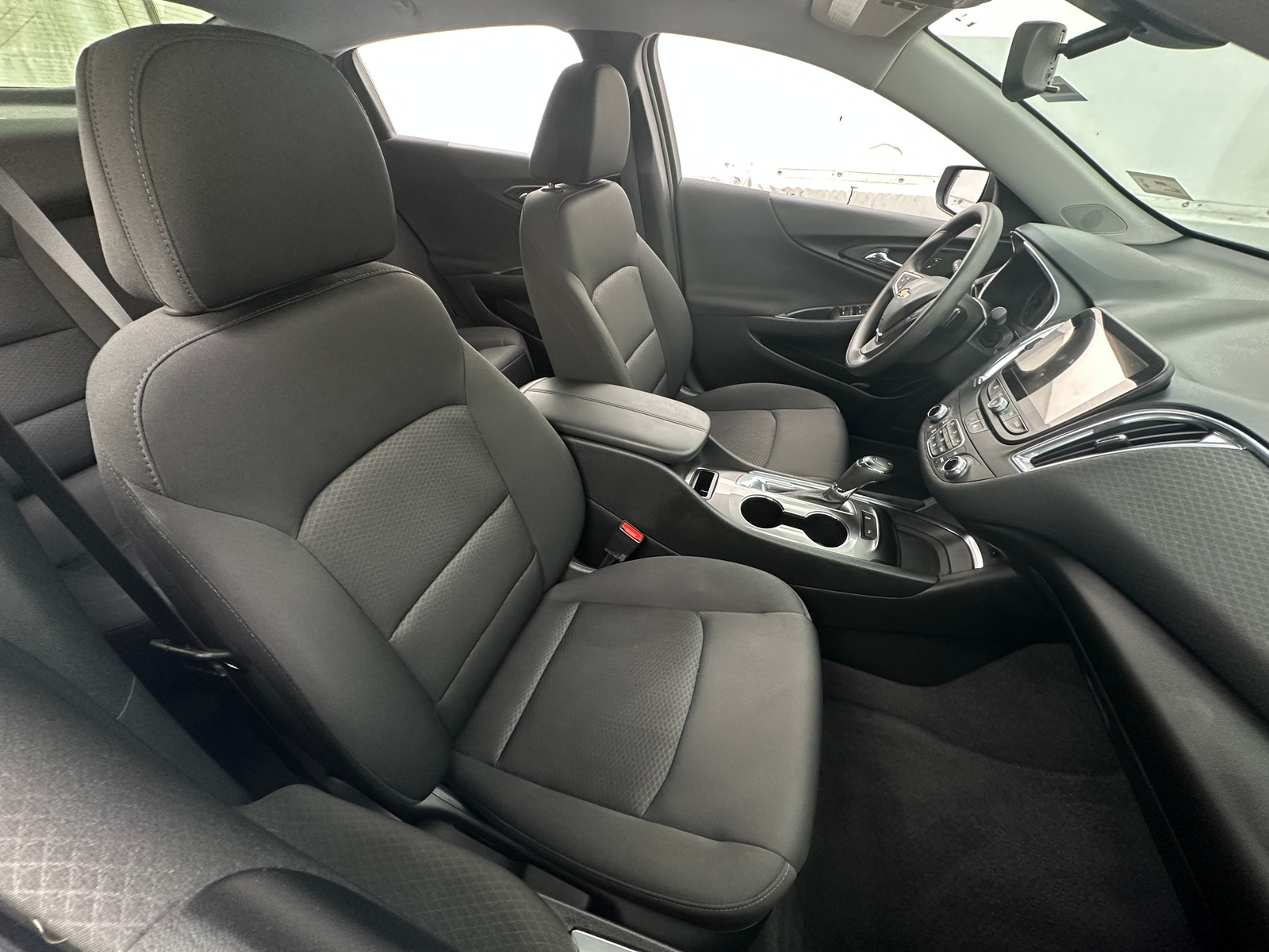 Thumbnail: 2020 Chevrolet Malibu - 2