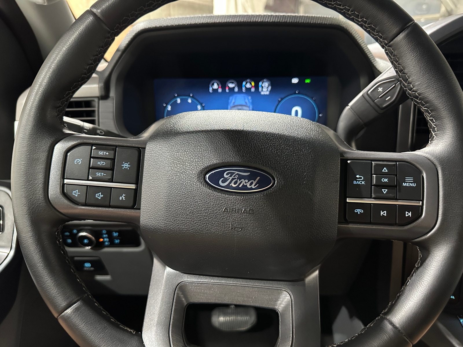 Thumbnail: 2024 Ford Econoline - 5