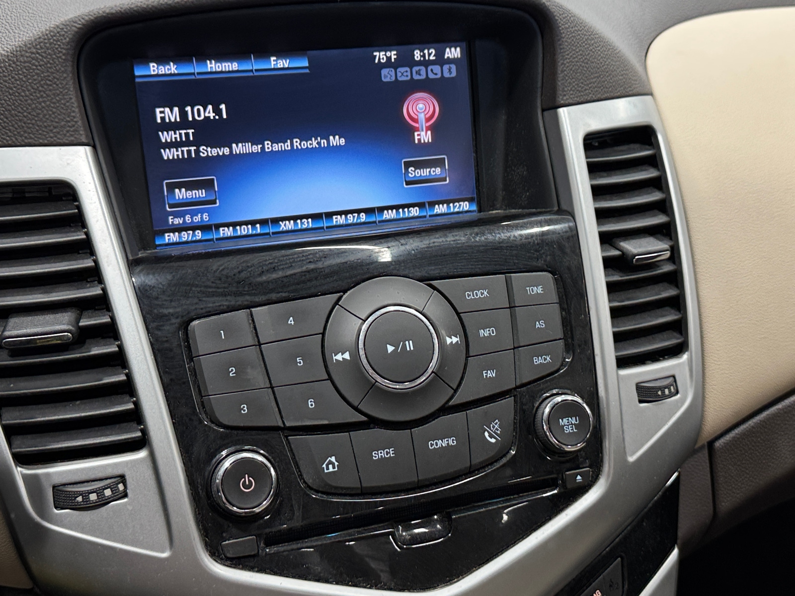 Thumbnail: 2014 Chevrolet Cruze - 3