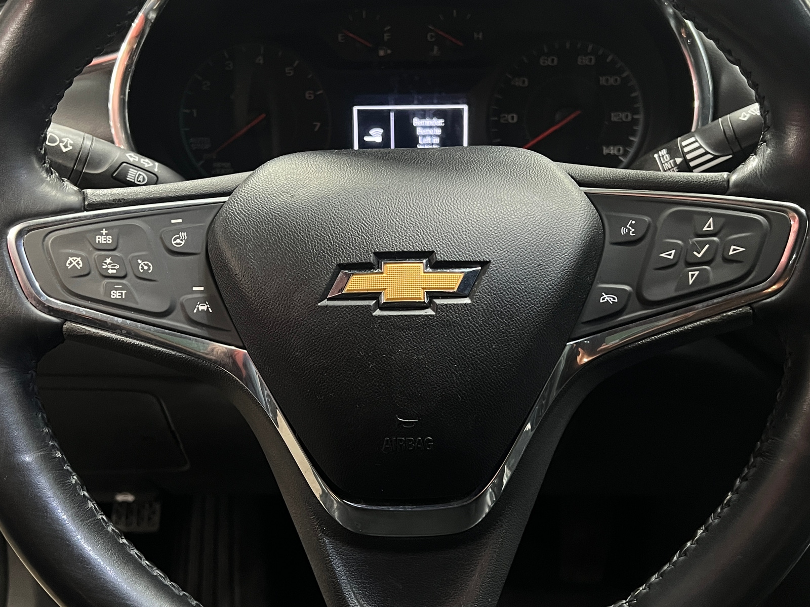 Thumbnail: 2019 Chevrolet Malibu - 4