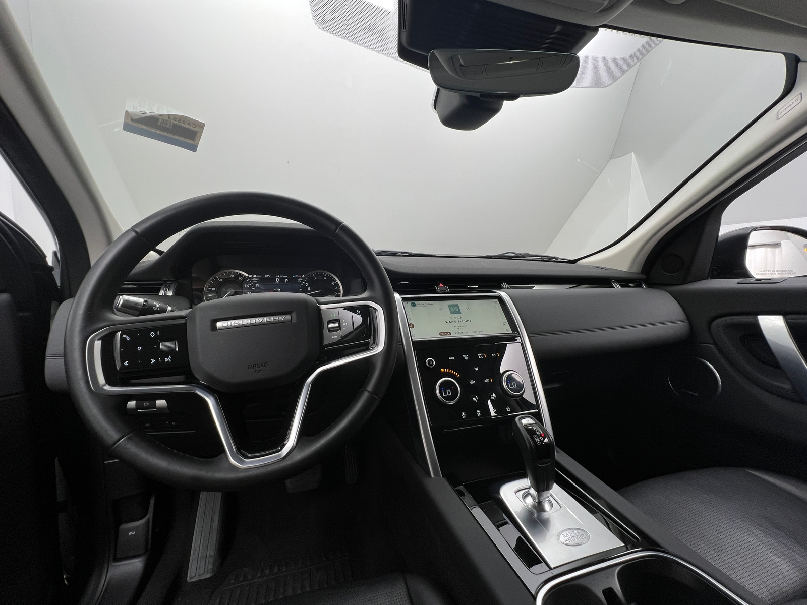 Thumbnail: 2021 Land Rover Discovery Sport - 2