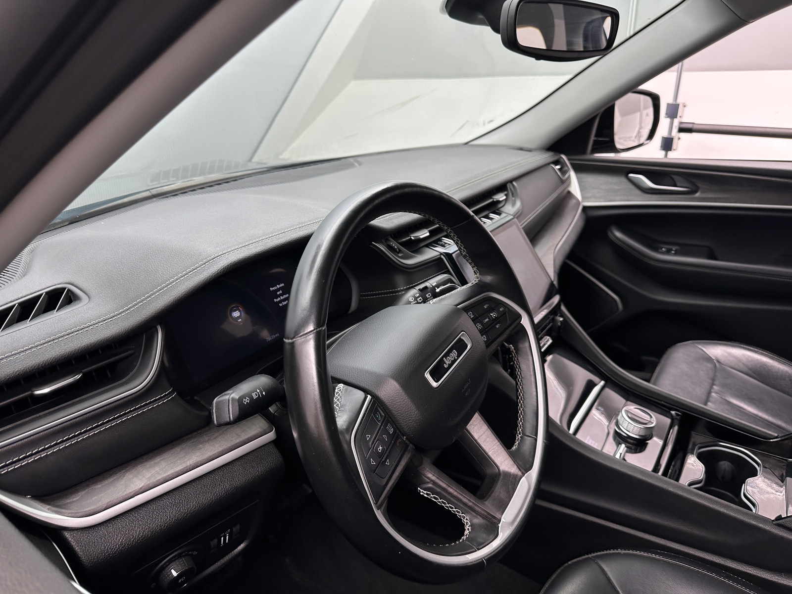 Thumbnail: 2021 Jeep Grand Cherokee L - 2