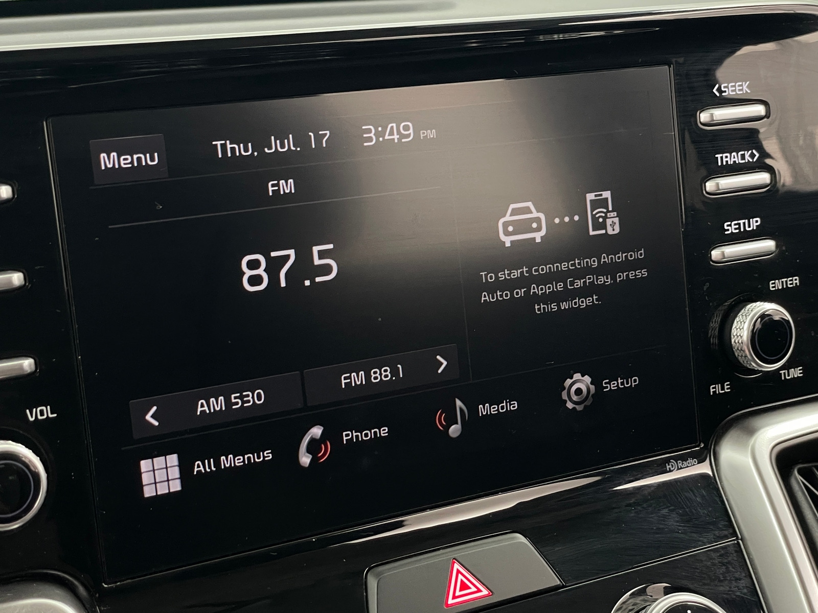 Thumbnail: 2022 Kia Sorento - 4