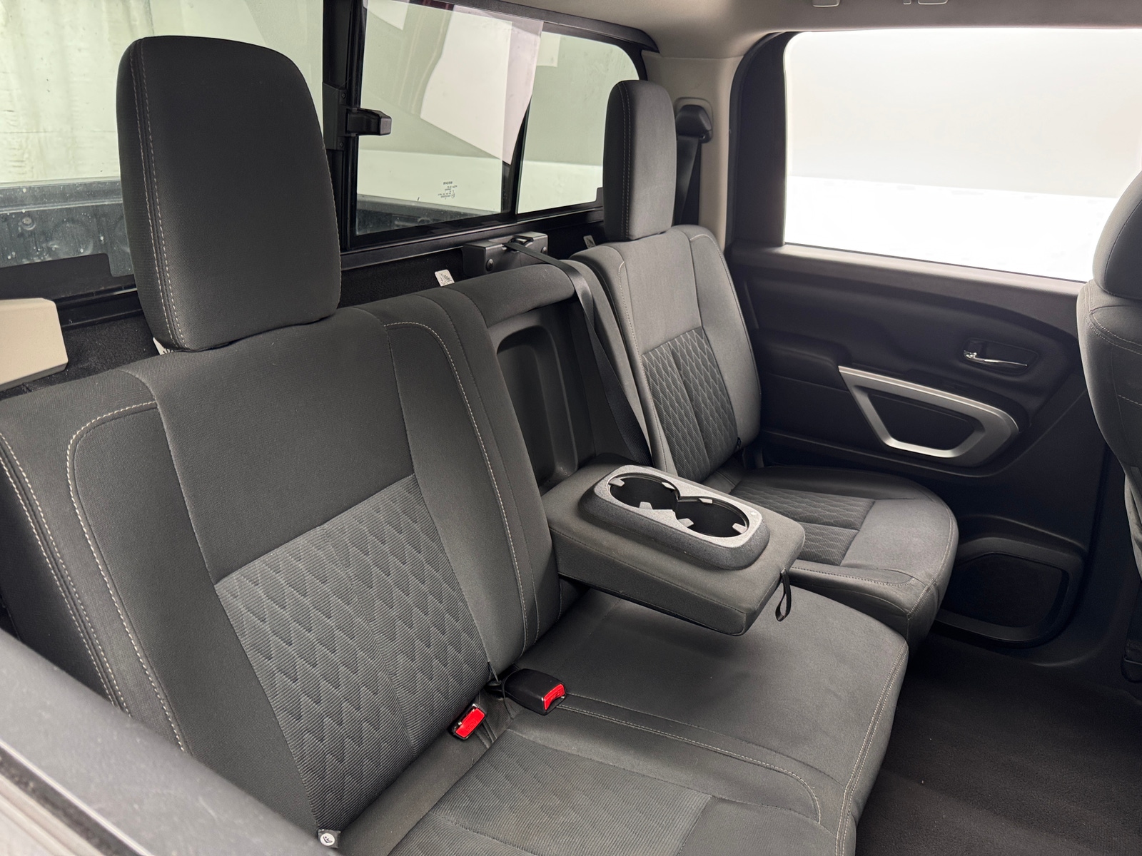Thumbnail: 2017 Nissan Titan - 6
