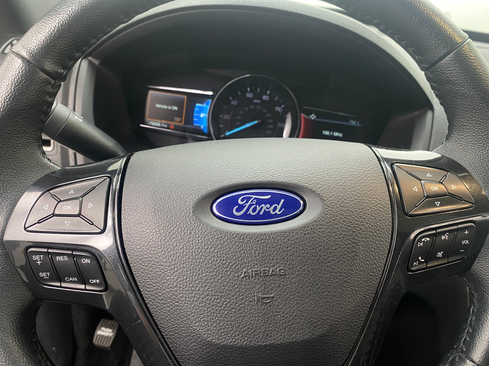 Thumbnail: 2019 Ford Explorer - 5
