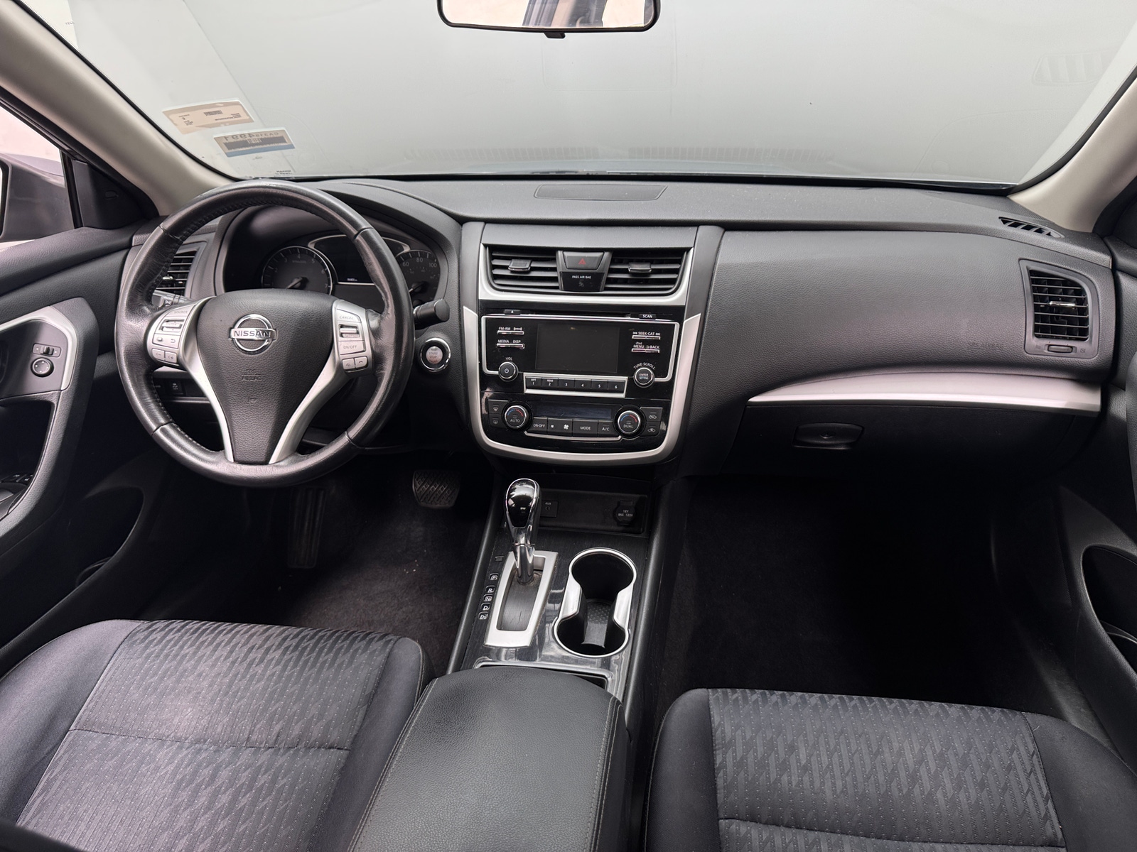 Thumbnail: 2018 Nissan Altima - 3