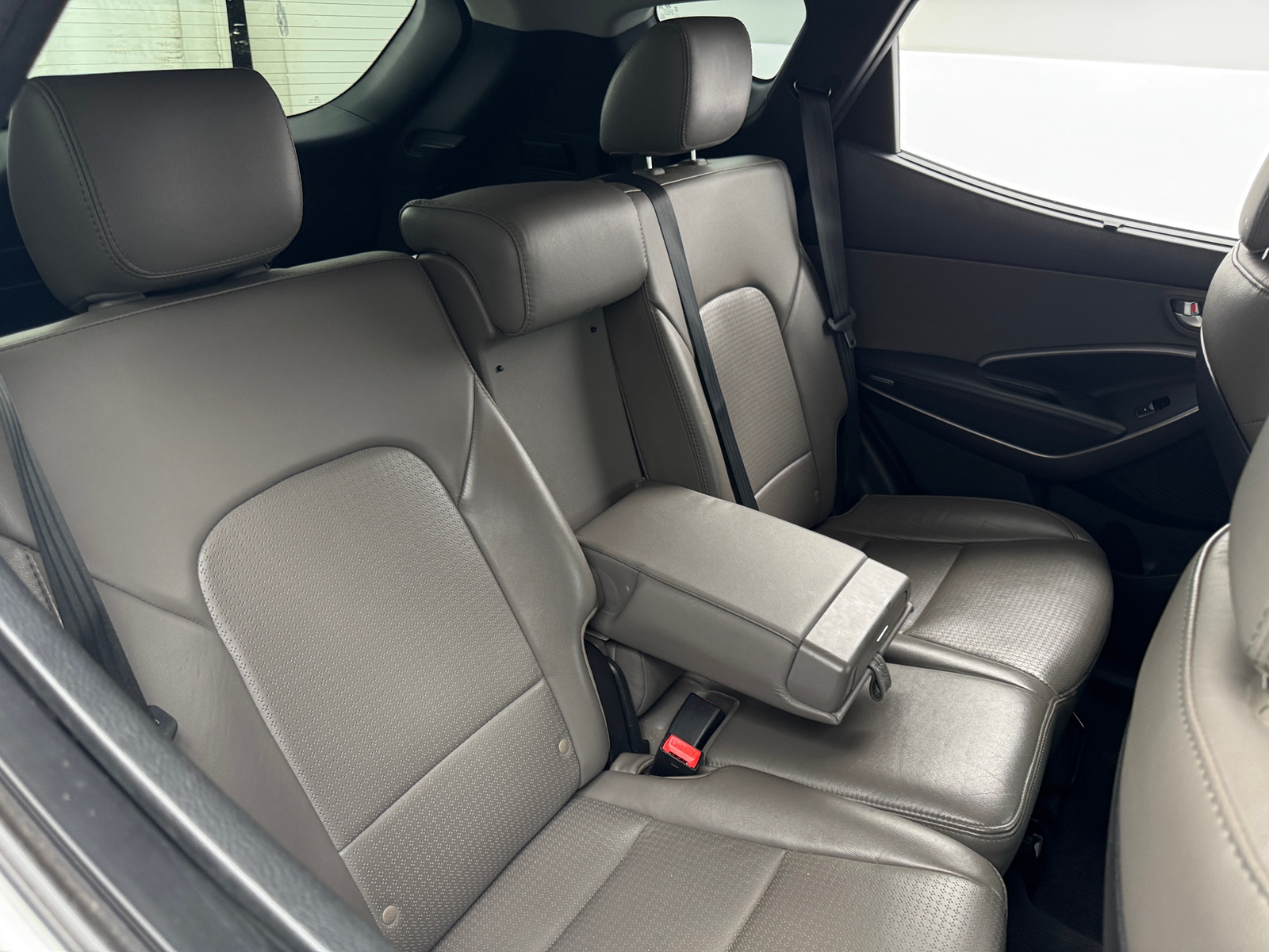 Thumbnail: 2015 Hyundai Santa Fe - 5