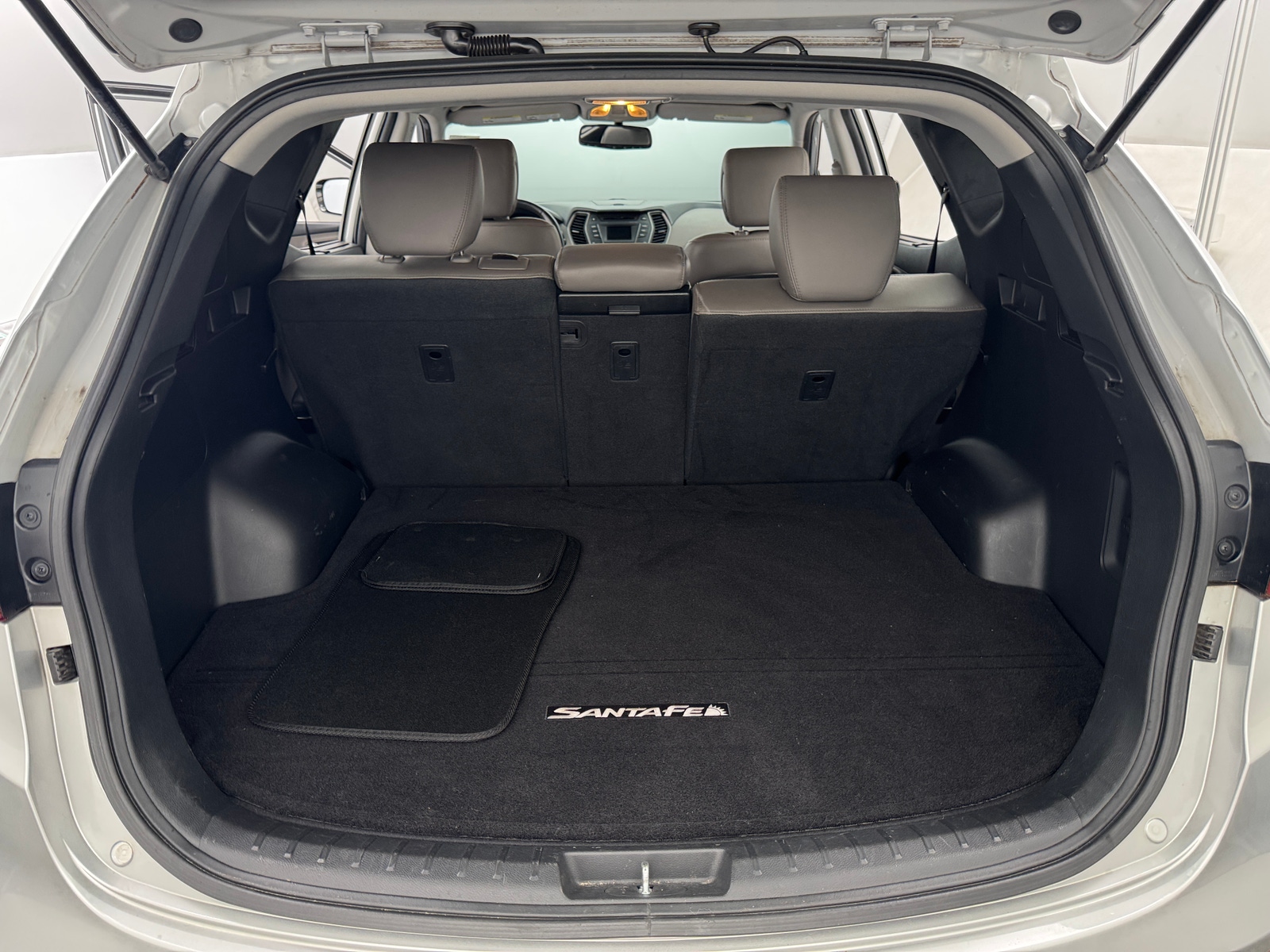 Thumbnail: 2015 Hyundai Santa Fe - 6