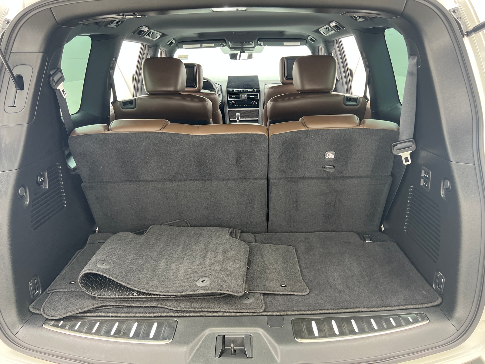 Thumbnail: 2023 Nissan Armada - 6