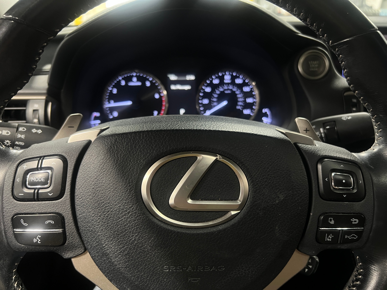 Thumbnail: 2017 Lexus IS - 4
