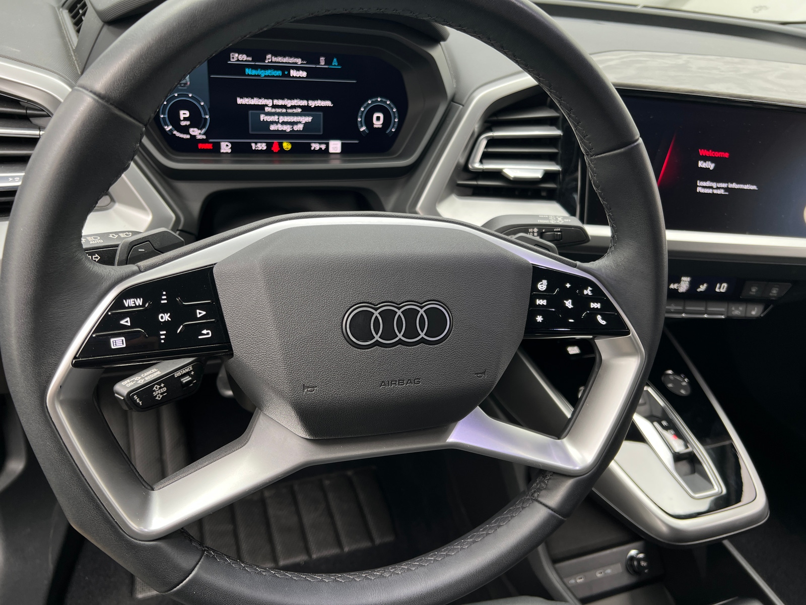 Thumbnail: 2023 Audi Q4 e-tron - 4