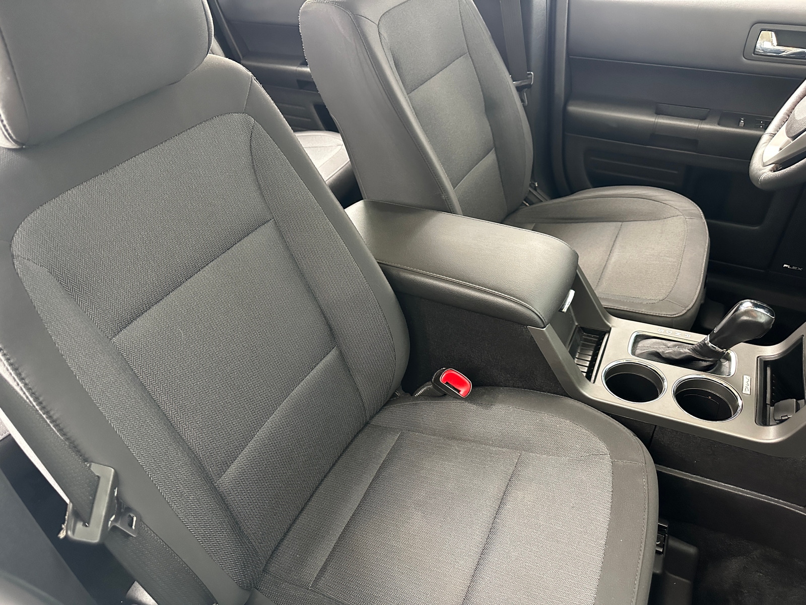 Thumbnail: 2019 Ford Flex - 2
