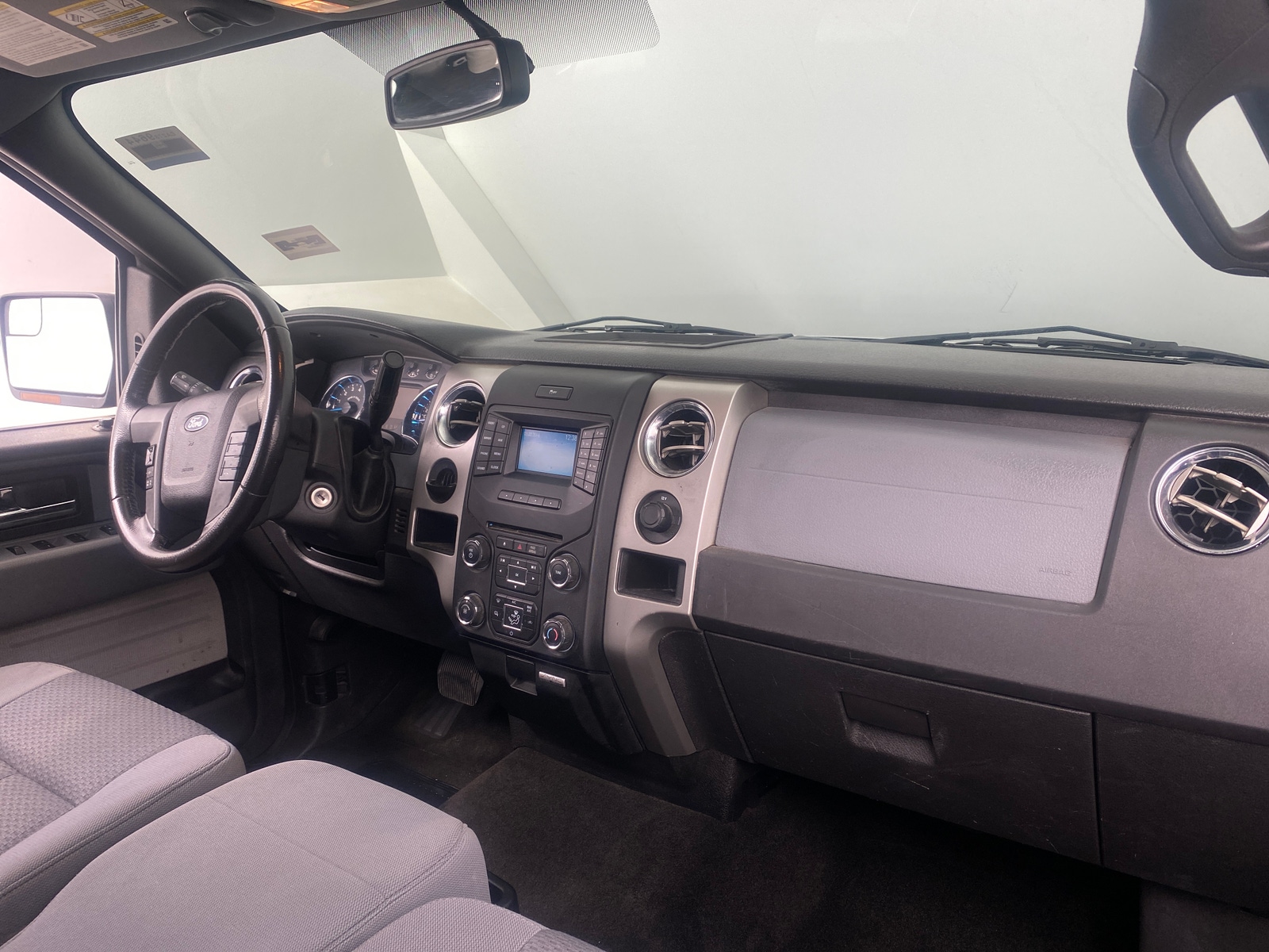 Thumbnail: 2014 Ford Econoline - 3