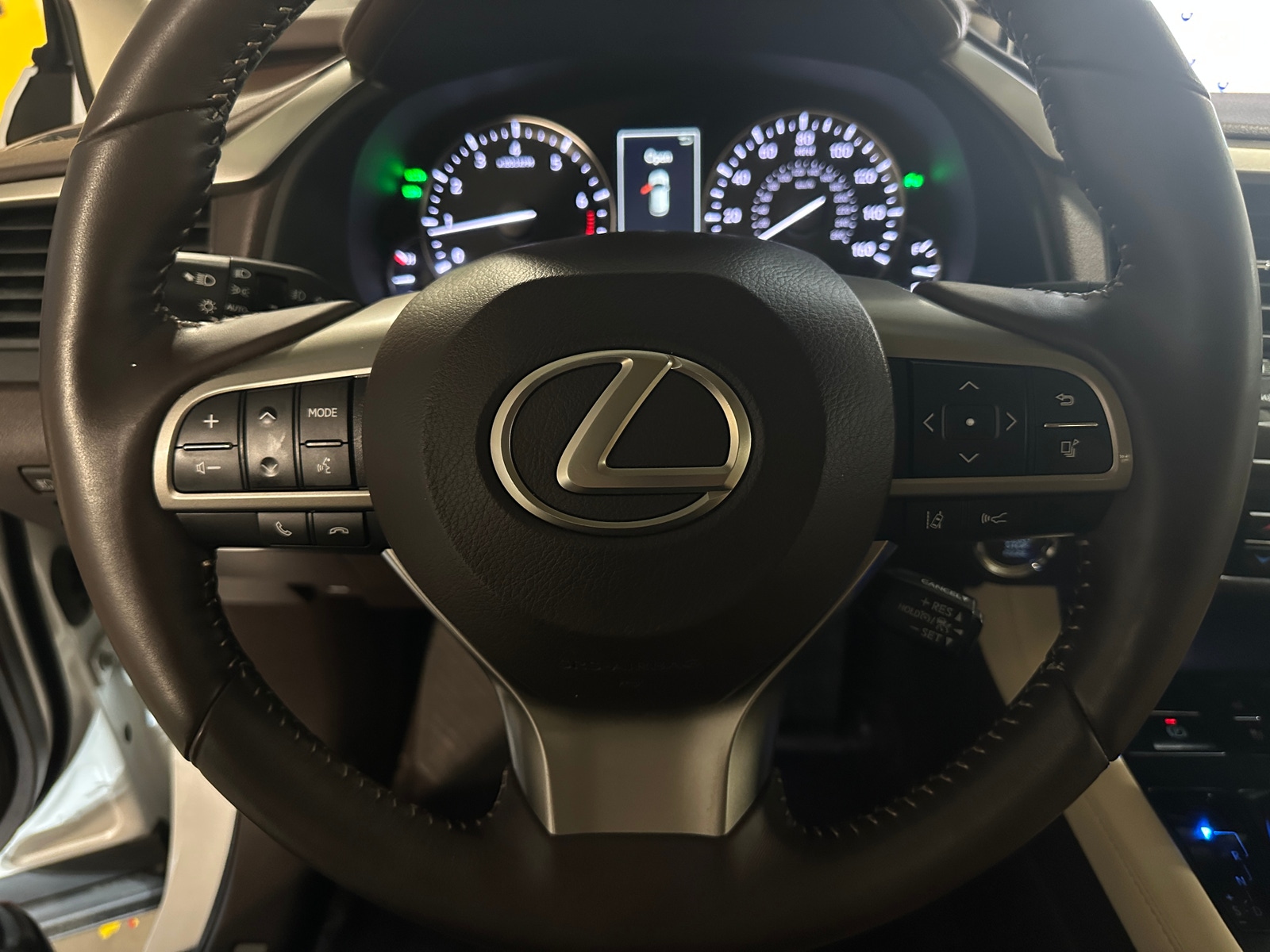 Thumbnail: 2017 Lexus RX - 5