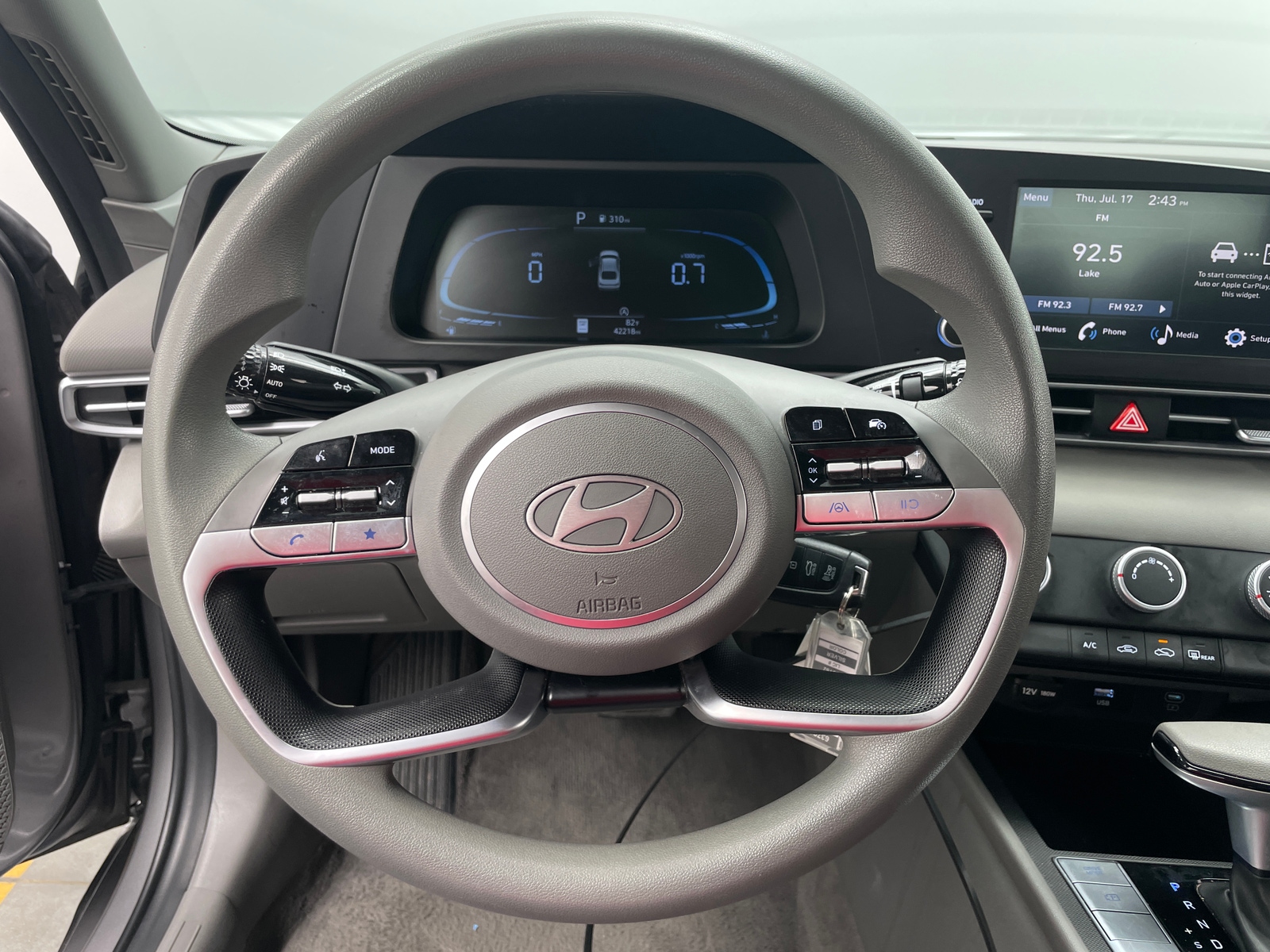 Thumbnail: 2024 Hyundai Elantra - 5