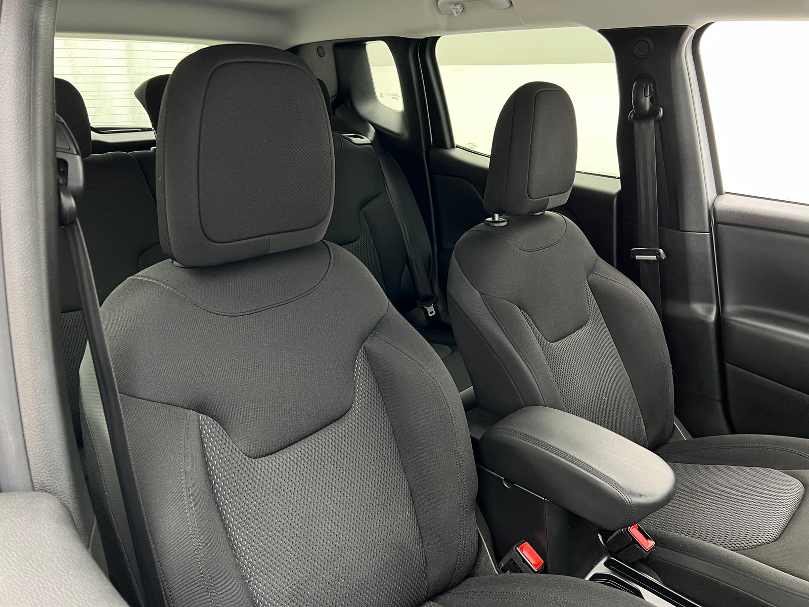 Thumbnail: 2019 Jeep Renegade - 2