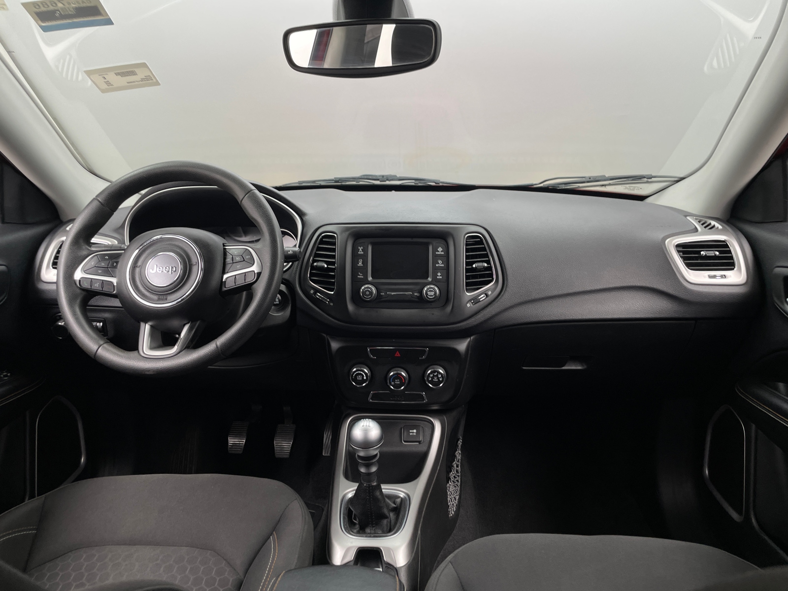 Thumbnail: 2018 Jeep Compass - 3