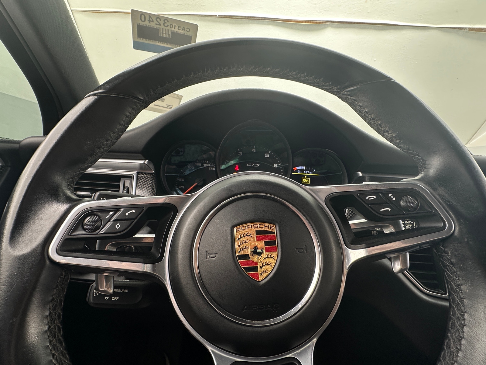 Thumbnail: 2018 Porsche Macan - 4