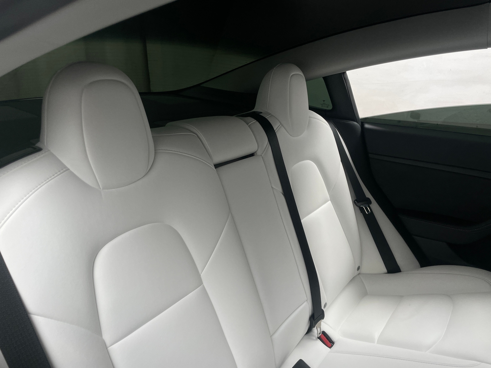 Thumbnail: 2022 Tesla Model 3 - 5