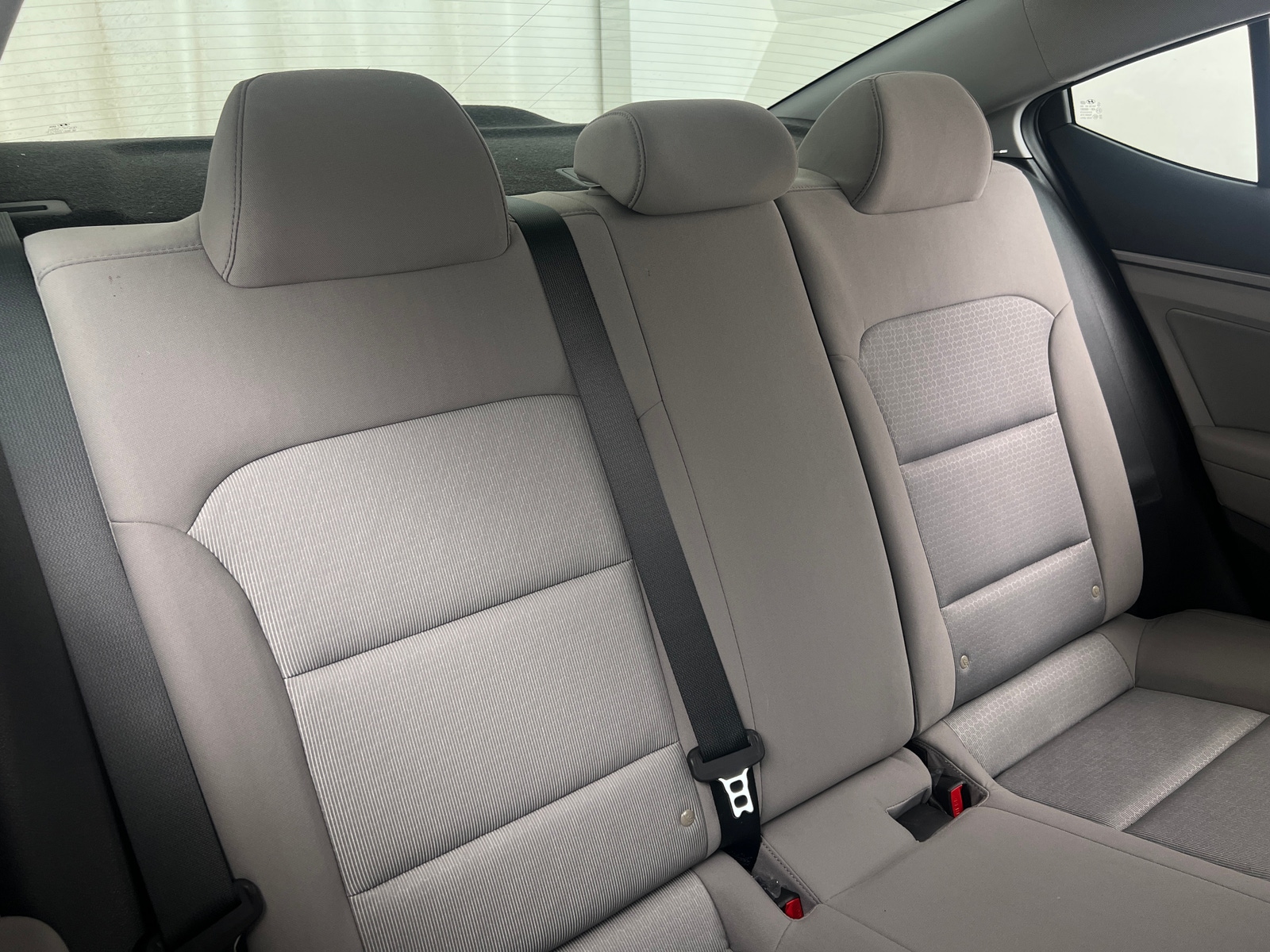 Thumbnail: 2017 Hyundai Elantra - 6