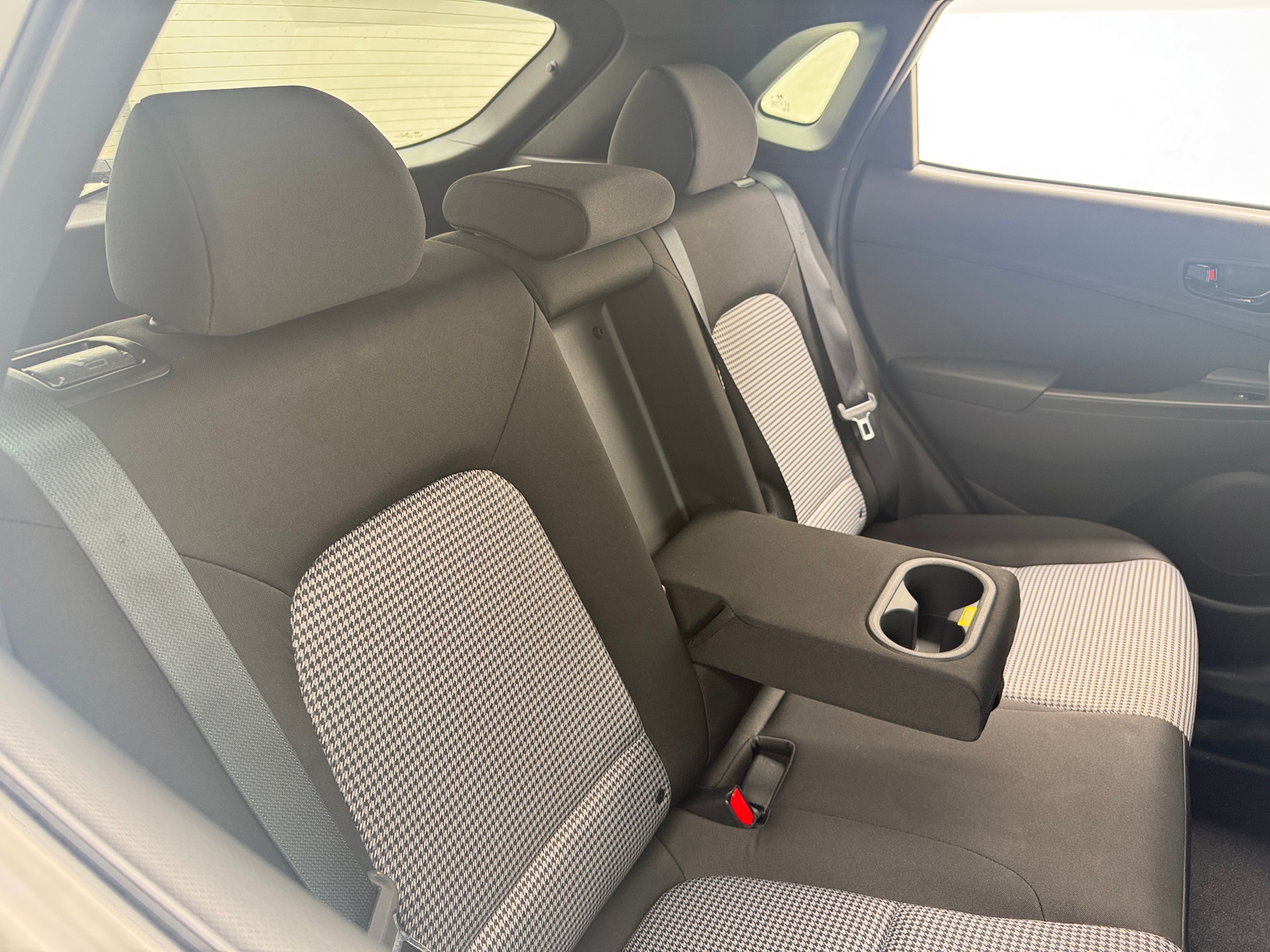Thumbnail: 2021 Hyundai Kona - 6