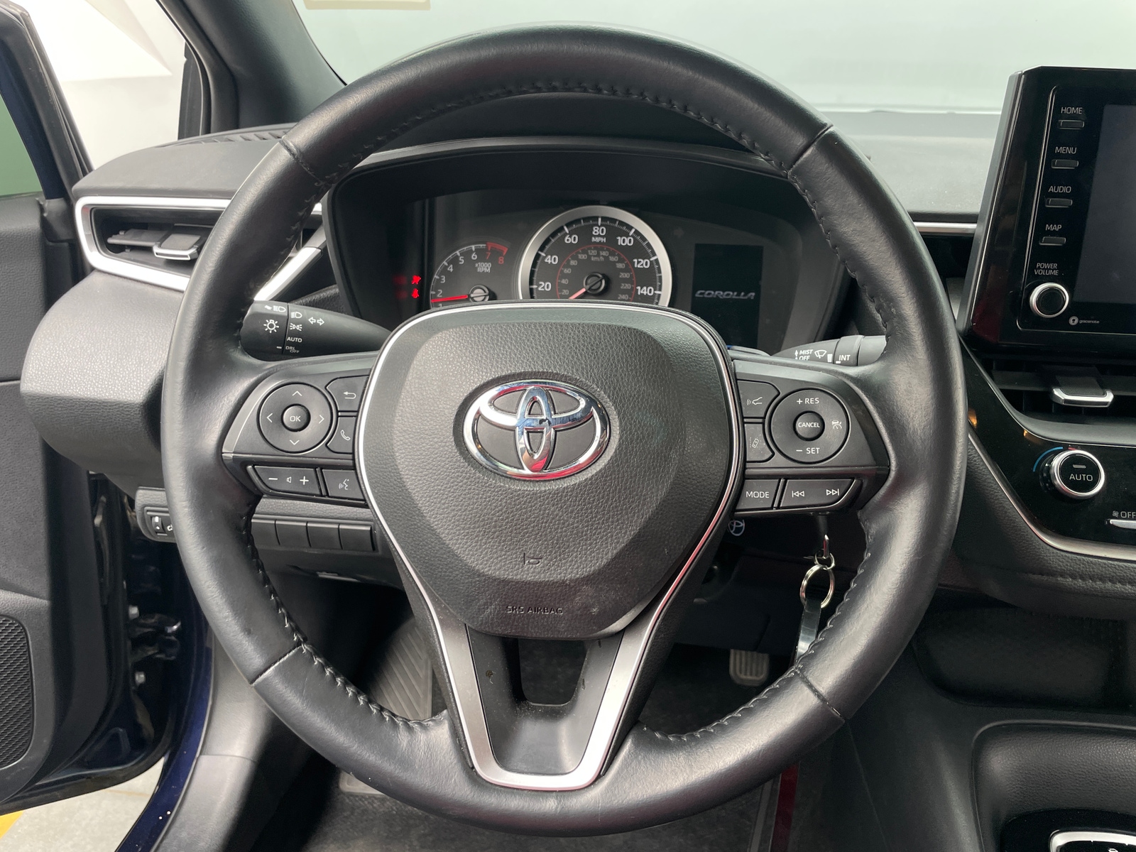 Thumbnail: 2022 Toyota Corolla - 5