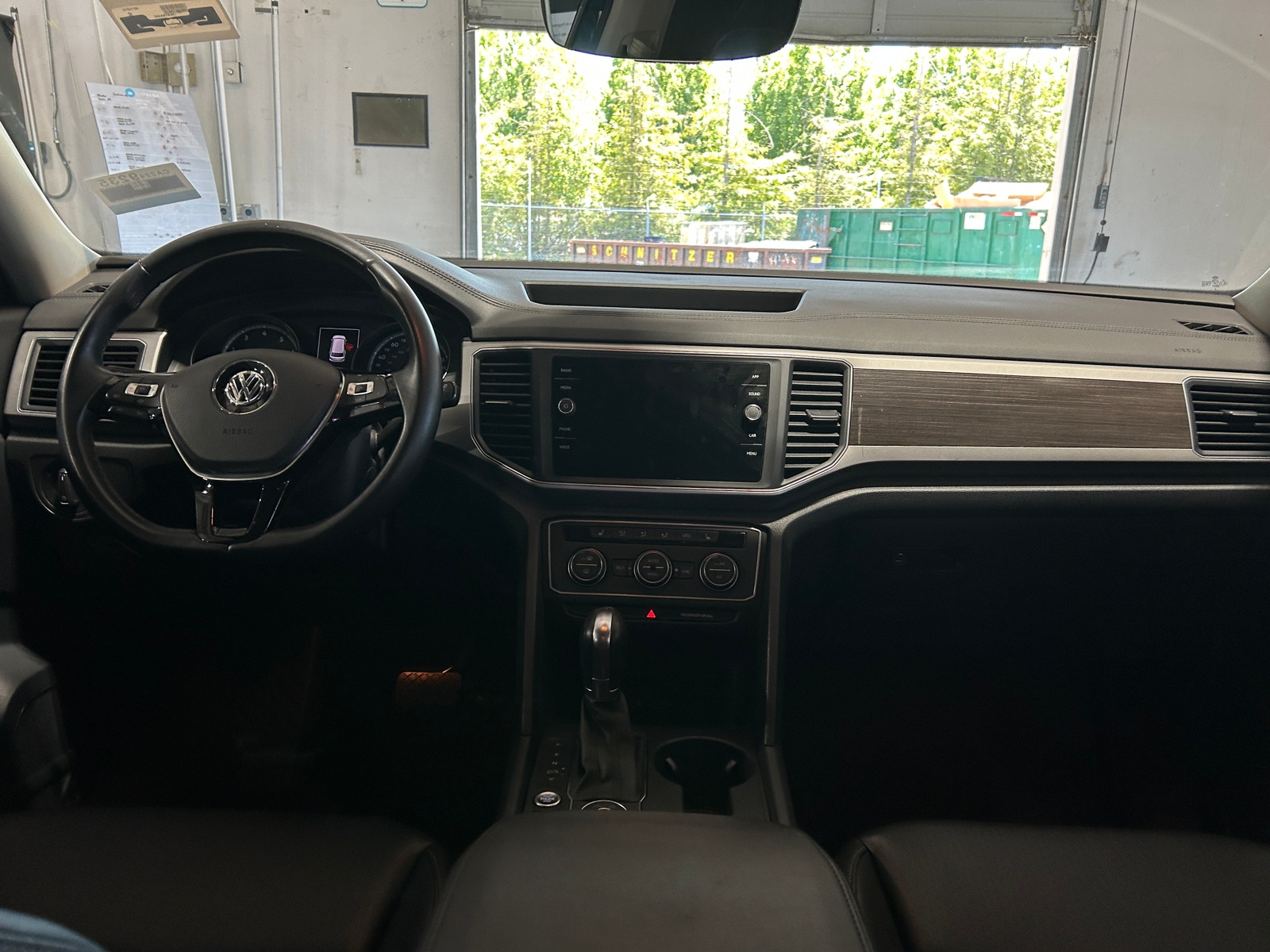 Thumbnail: 2019 Volkswagen Atlas - 2