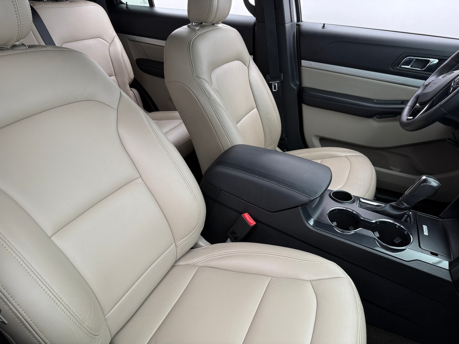 Thumbnail: 2018 Ford Explorer - 2