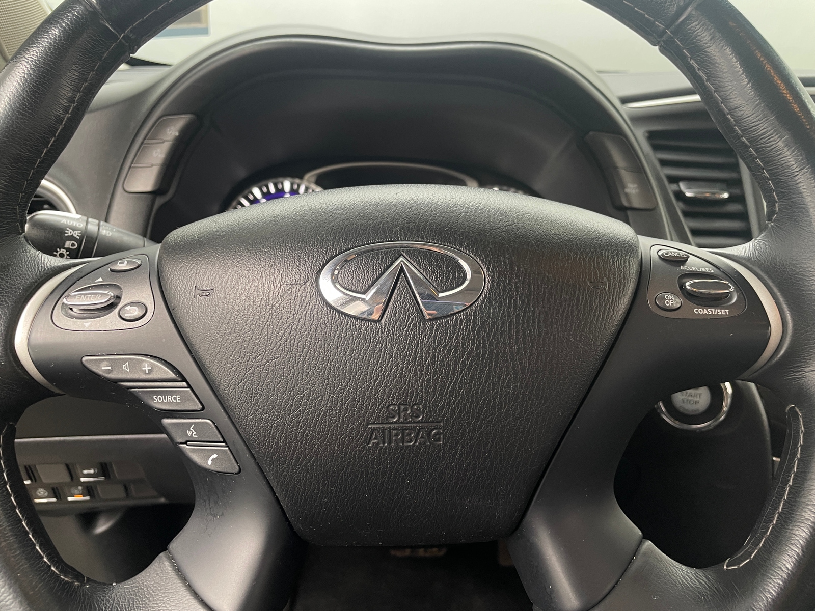 Thumbnail: 2020 INFINITI QX60 - 4
