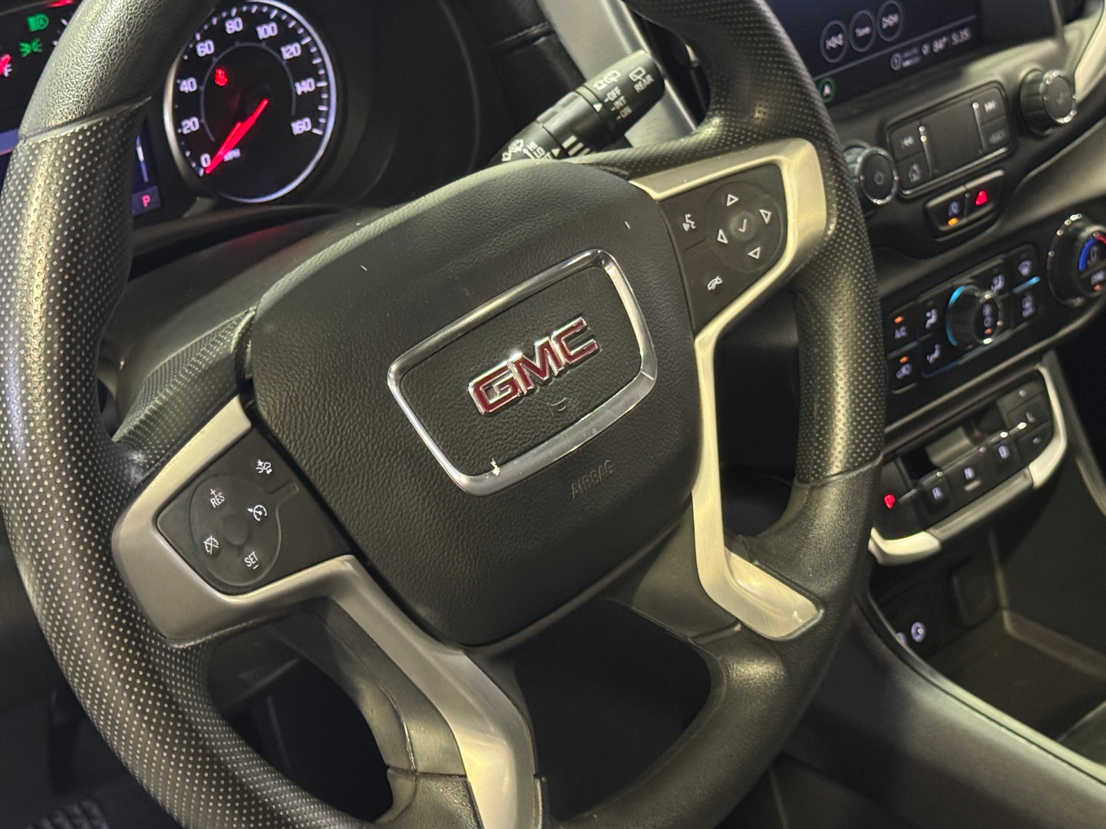 Thumbnail: 2022 GMC Terrain - 5