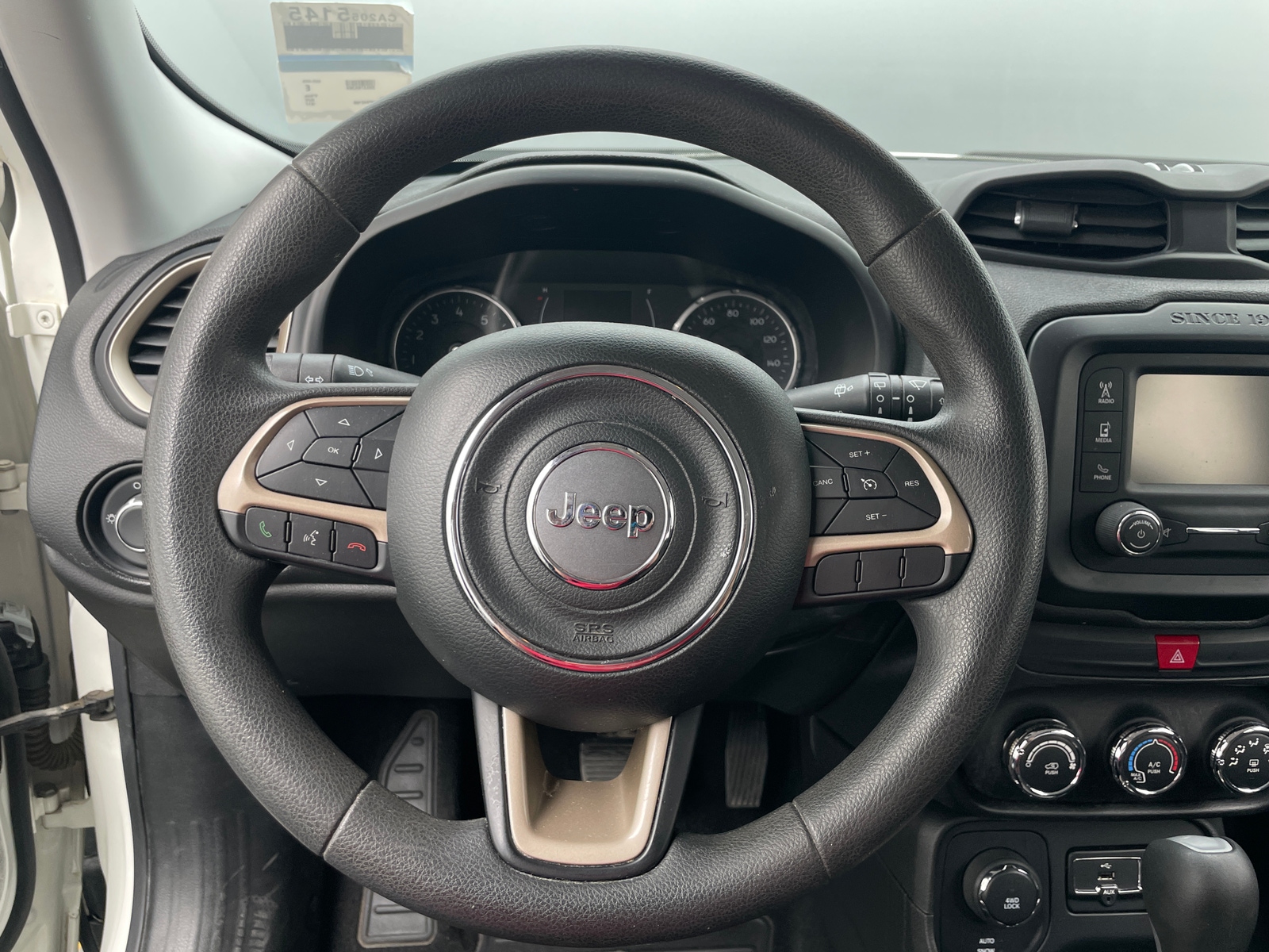 Thumbnail: 2017 Jeep Renegade - 5