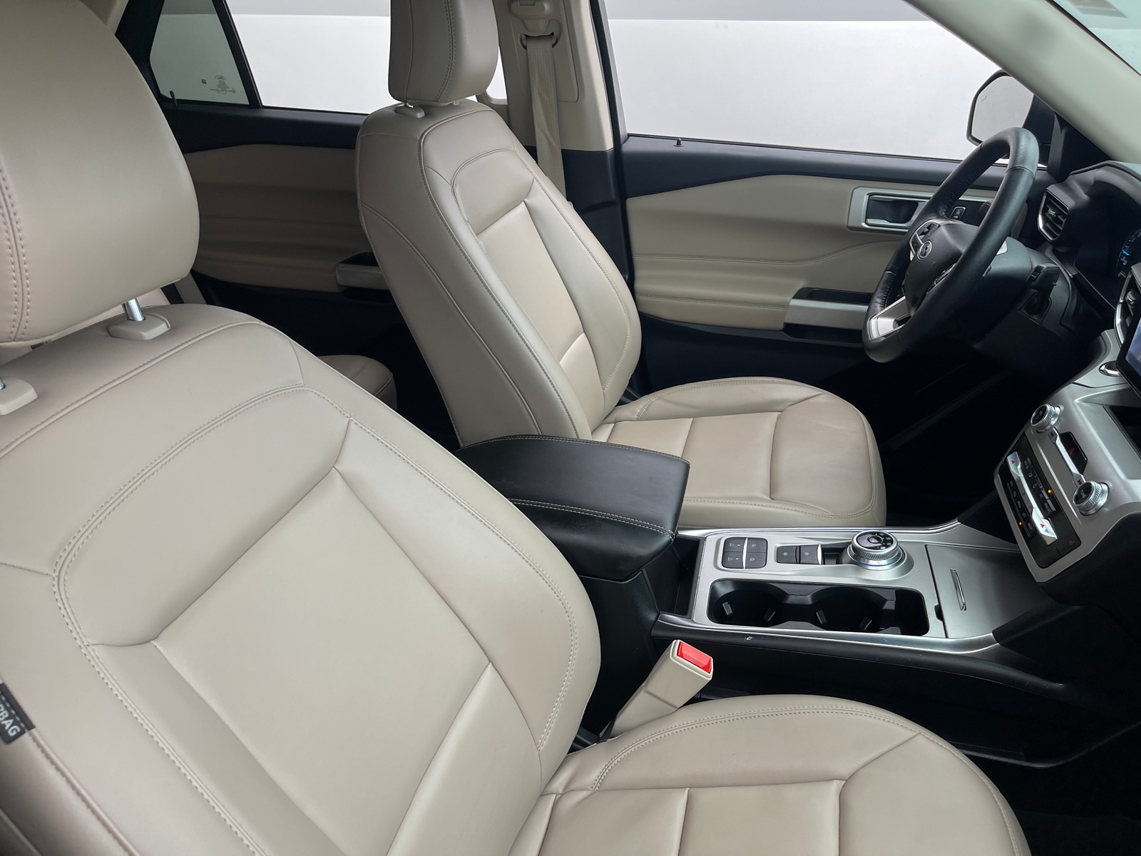 Thumbnail: 2023 Ford Explorer - 2