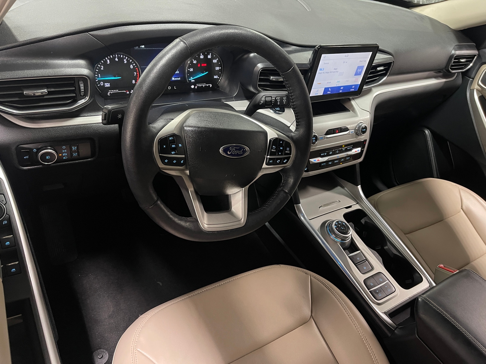 Thumbnail: 2023 Ford Explorer - 3