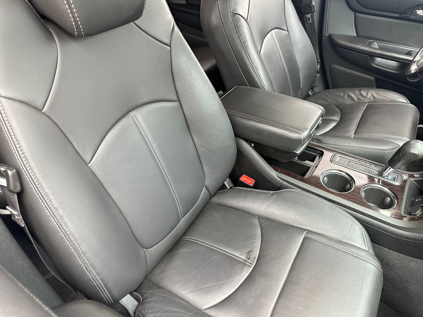 Thumbnail: 2017 Chevrolet Traverse - 2