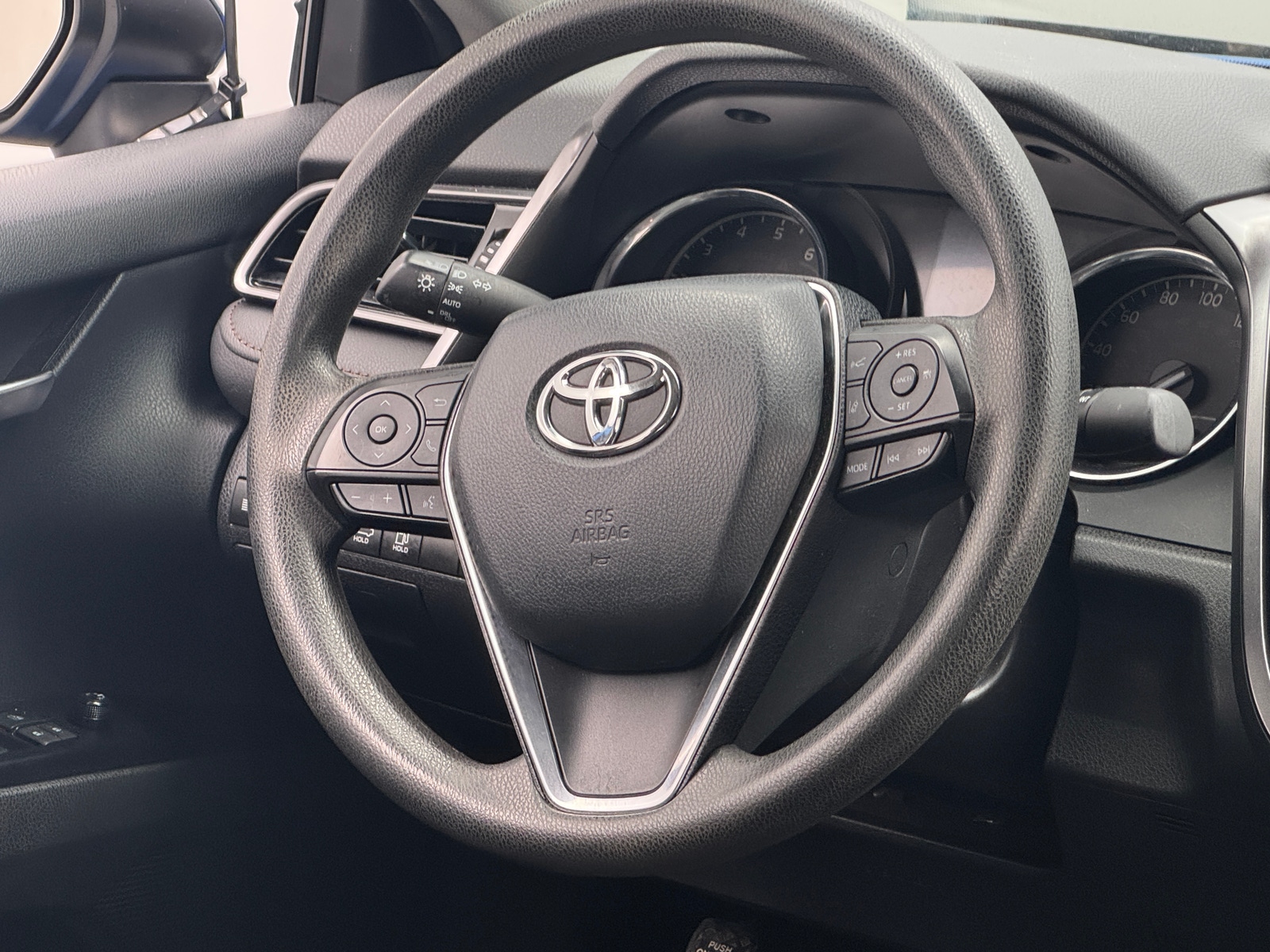 Thumbnail: 2019 Toyota Camry - 5
