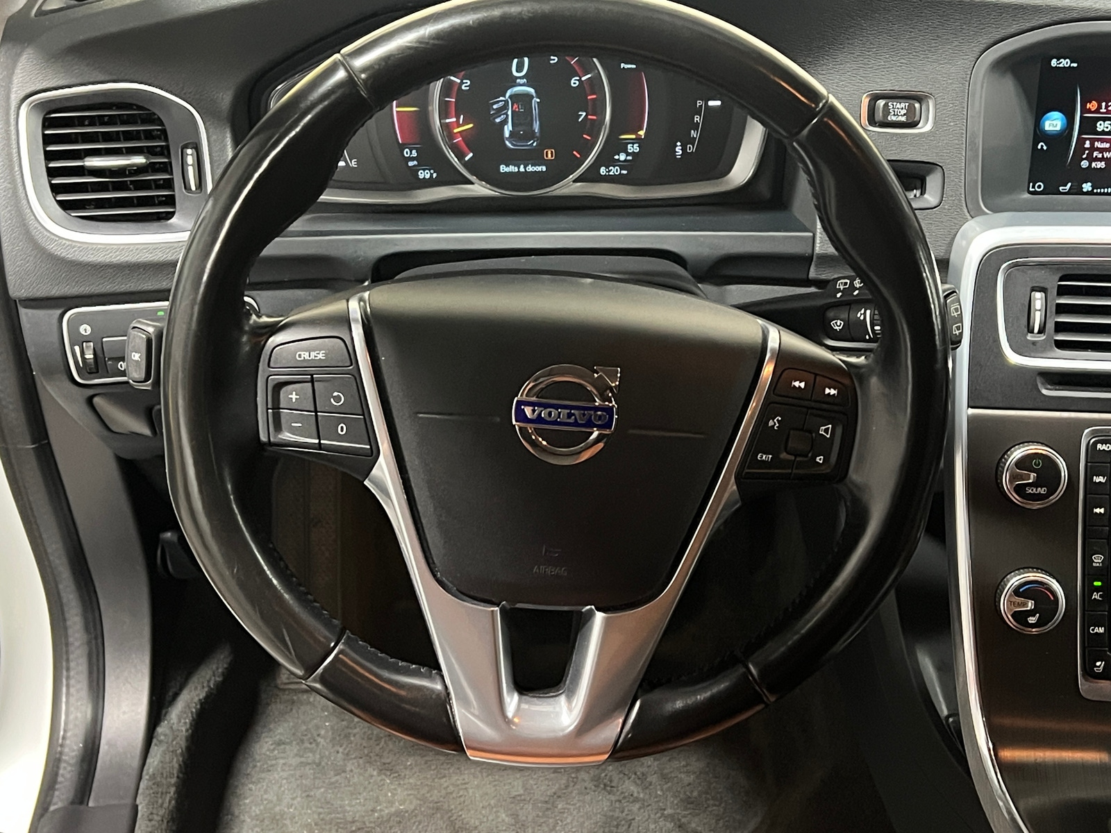 Thumbnail: 2016 Volvo V60 - 4