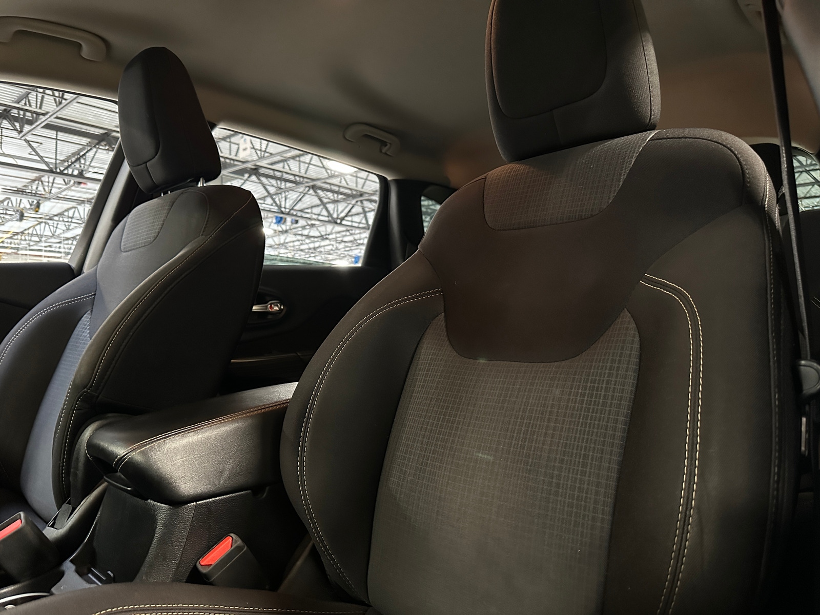 Thumbnail: 2016 Jeep Cherokee - 2
