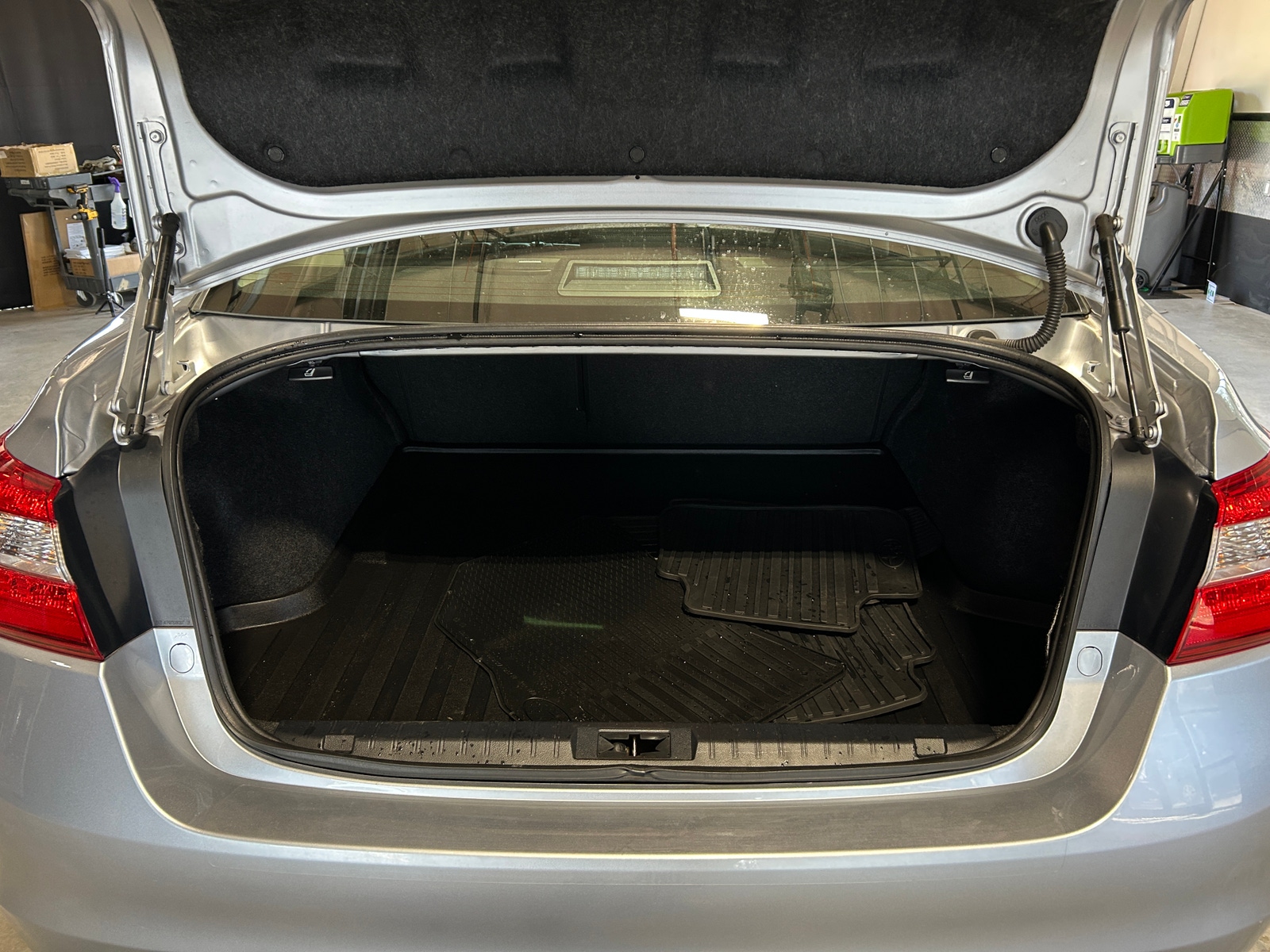 Thumbnail: 2015 Subaru Legacy - 6
