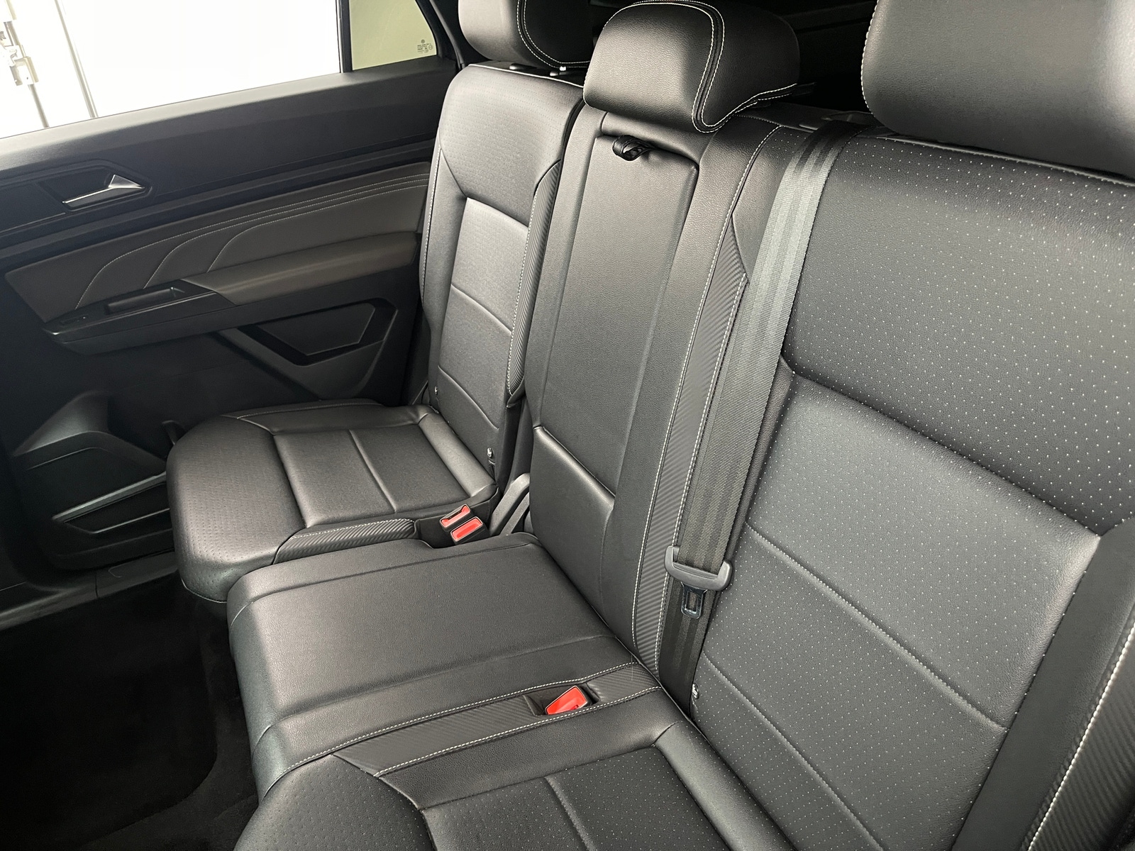 Thumbnail: 2023 Volkswagen Atlas - 5