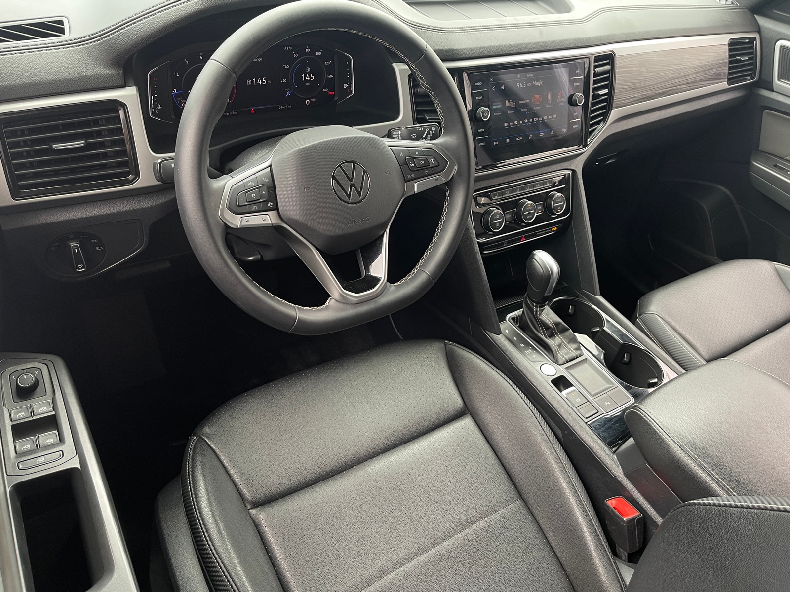 Thumbnail: 2023 Volkswagen Atlas - 2