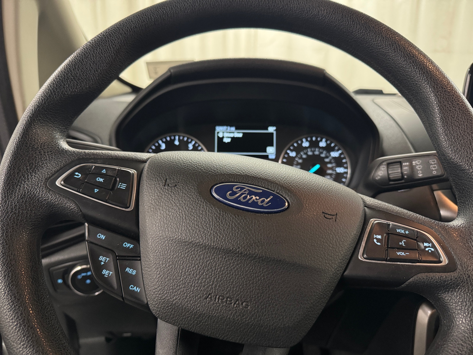Thumbnail: 2021 Ford EcoSport - 5