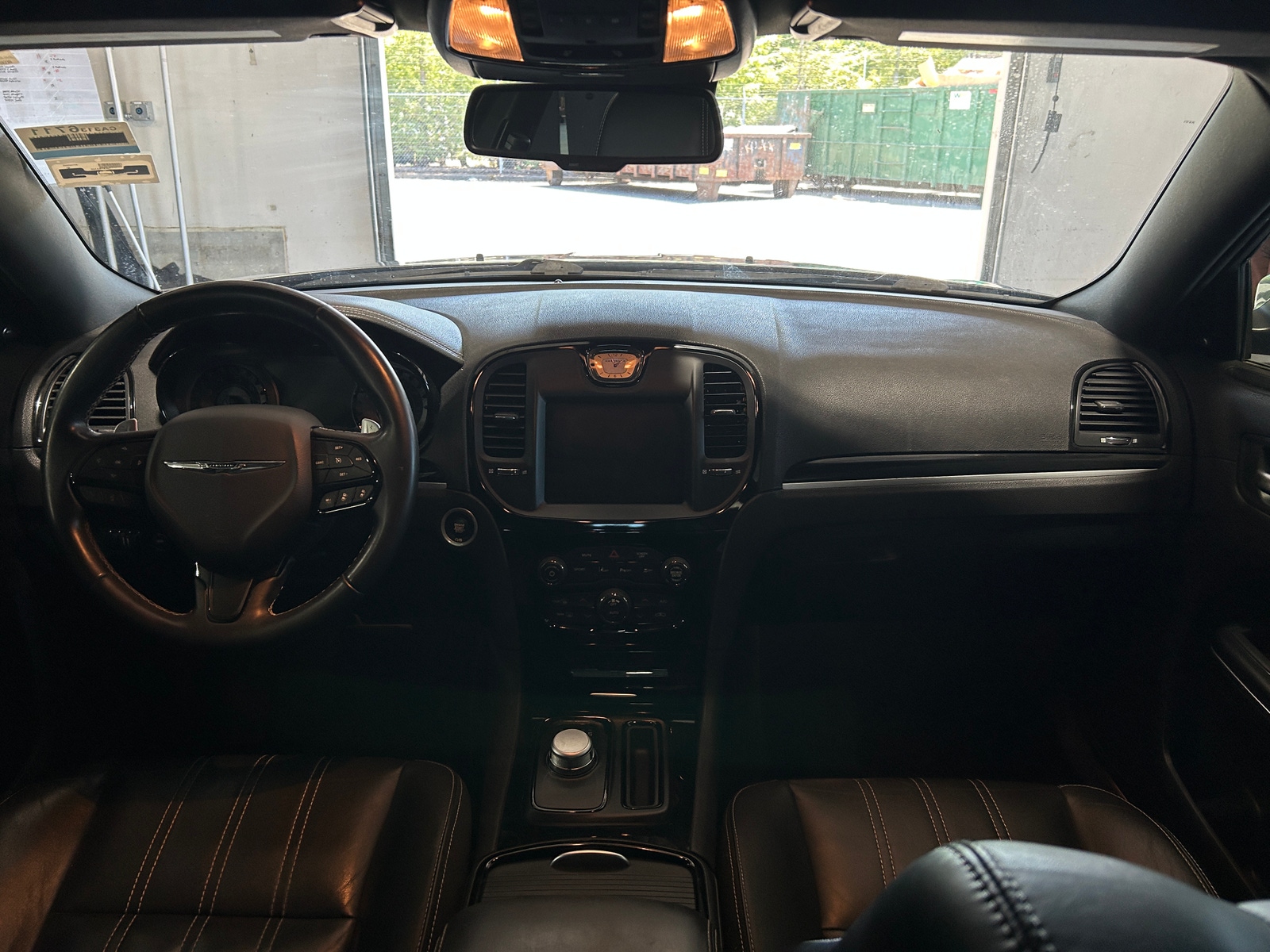 Thumbnail: 2018 Chrysler 300 - 2
