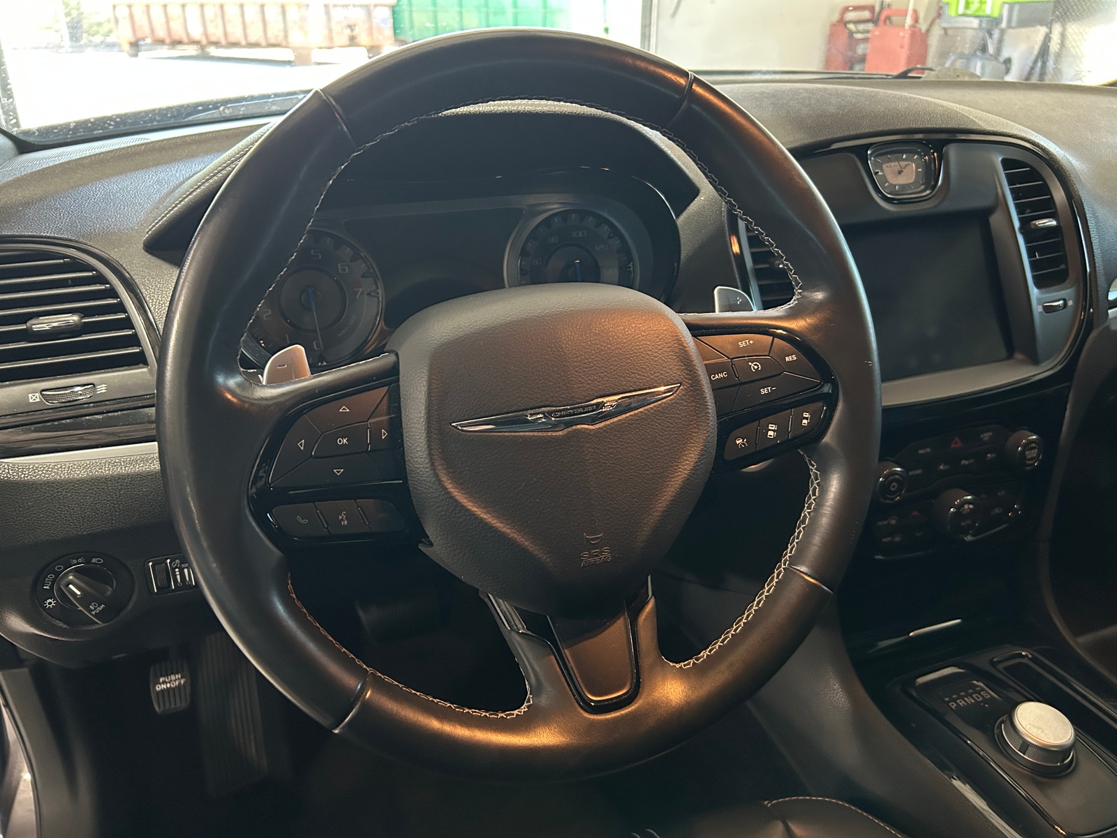 Thumbnail: 2018 Chrysler 300 - 4